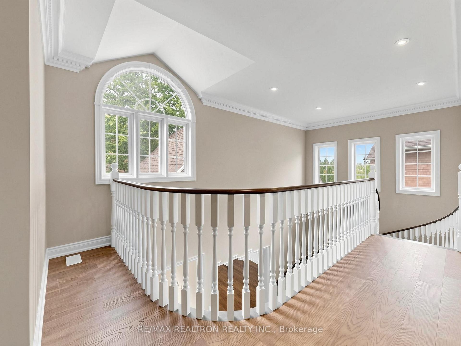 Photo 16 of 75 Langtry Place, Vaughan, Uplands — HOMEH