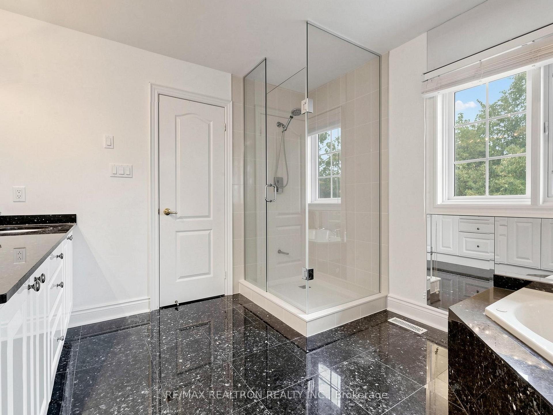 Photo 22 of 75 Langtry Place, Vaughan, Uplands — HOMEH