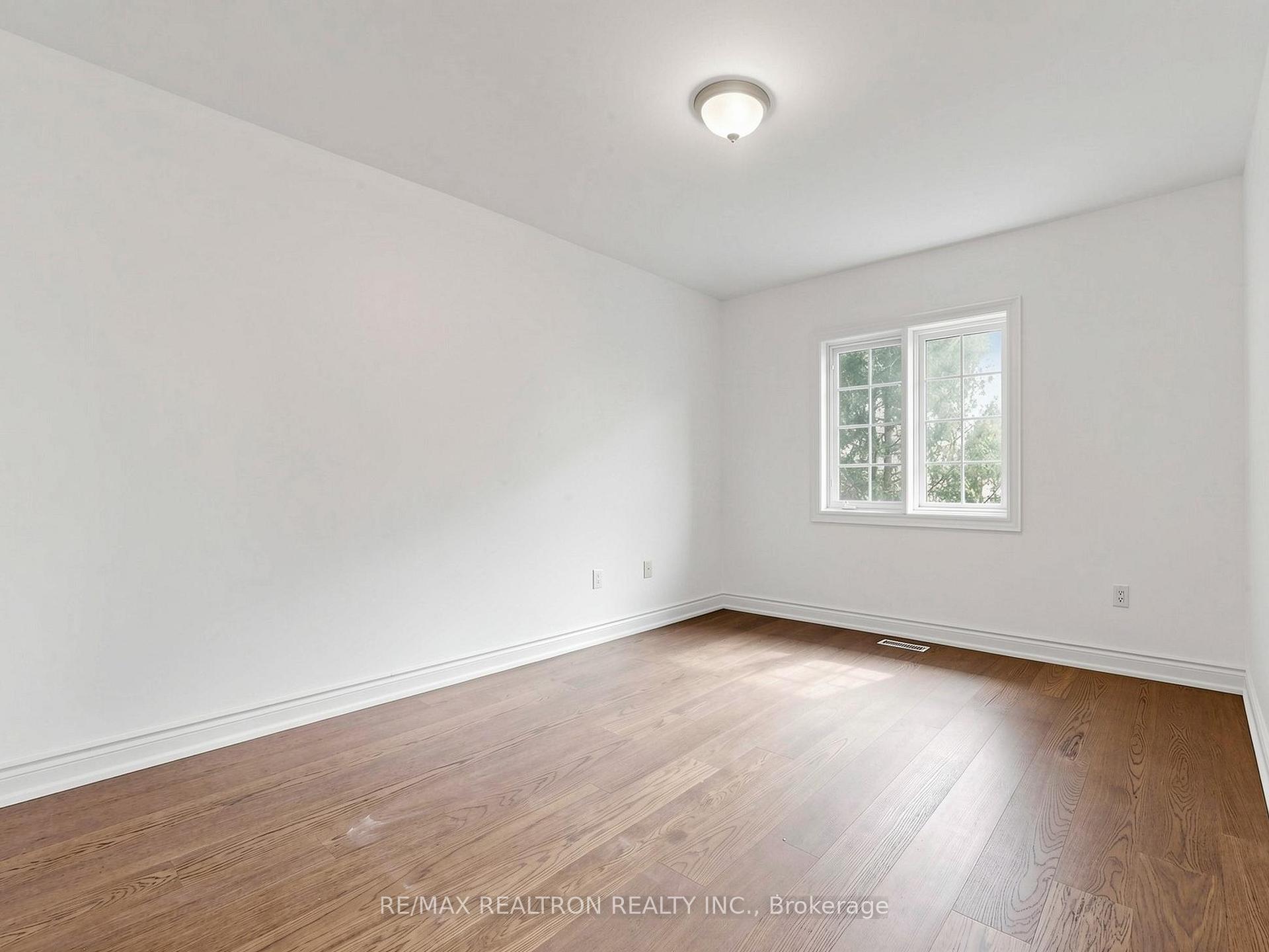 Photo 25 of 75 Langtry Place, Vaughan, Uplands — HOMEH