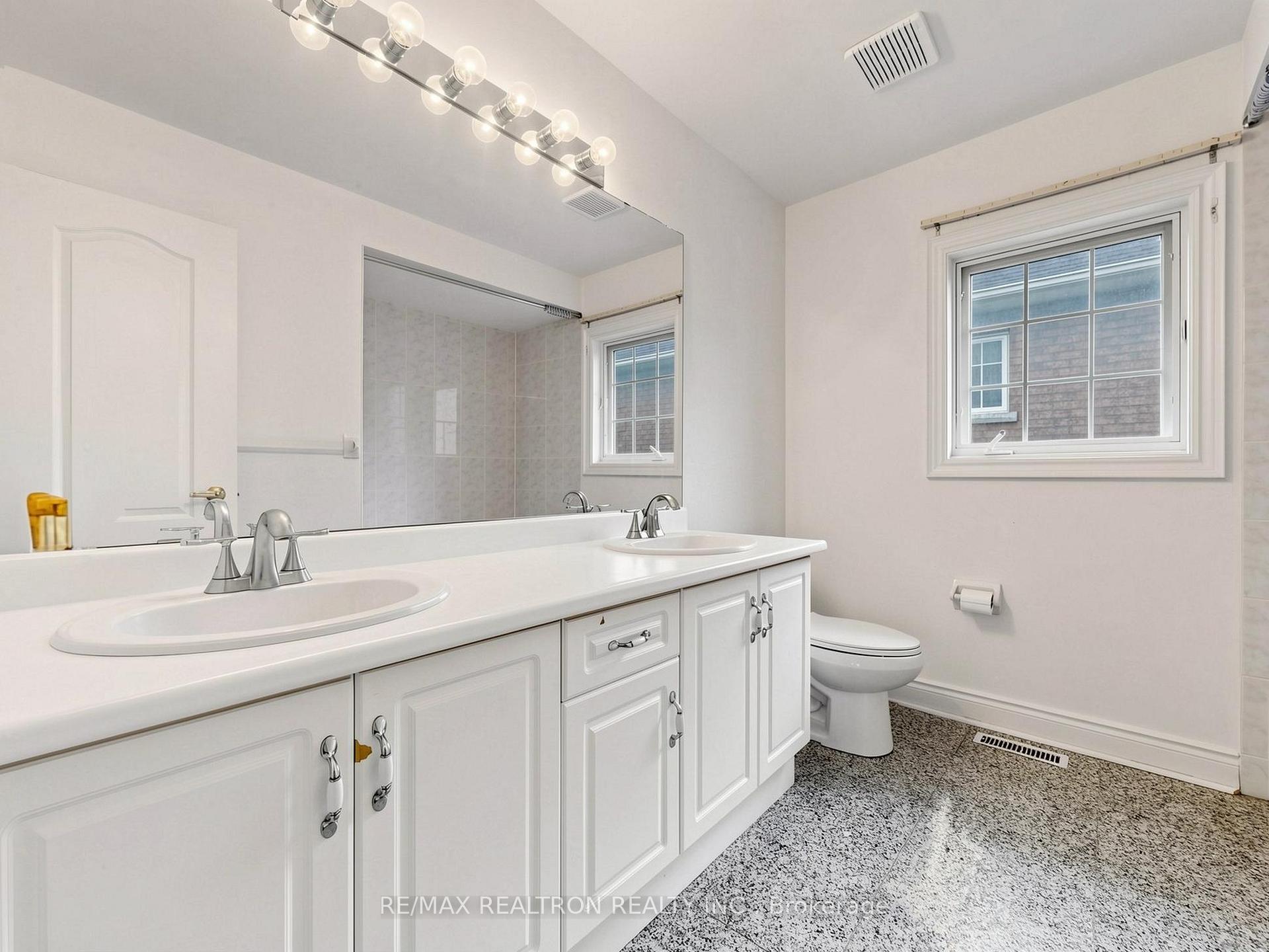 Photo 26 of 75 Langtry Place, Vaughan, Uplands — HOMEH