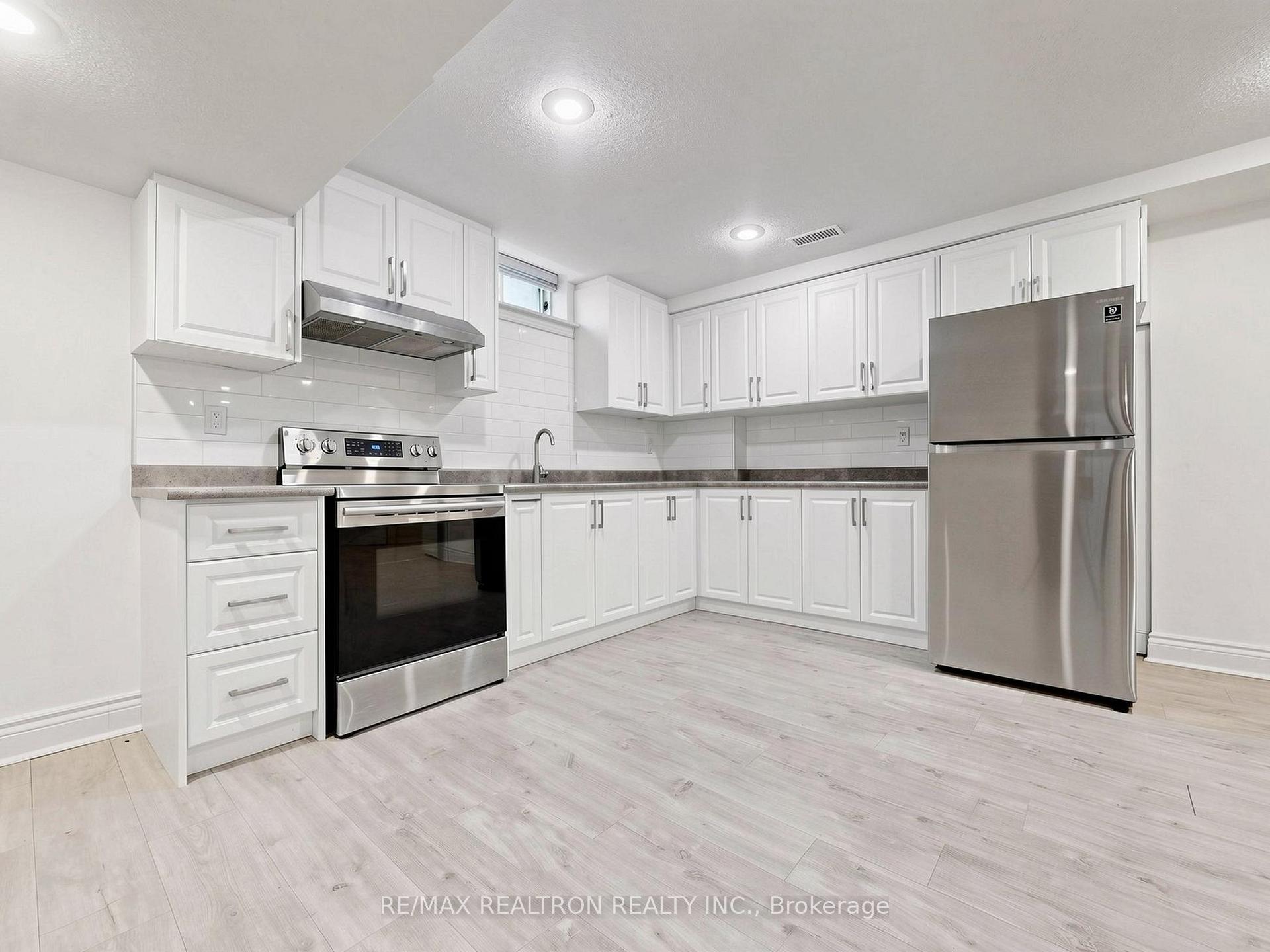 Photo 27 of 75 Langtry Place, Vaughan, Uplands — HOMEH