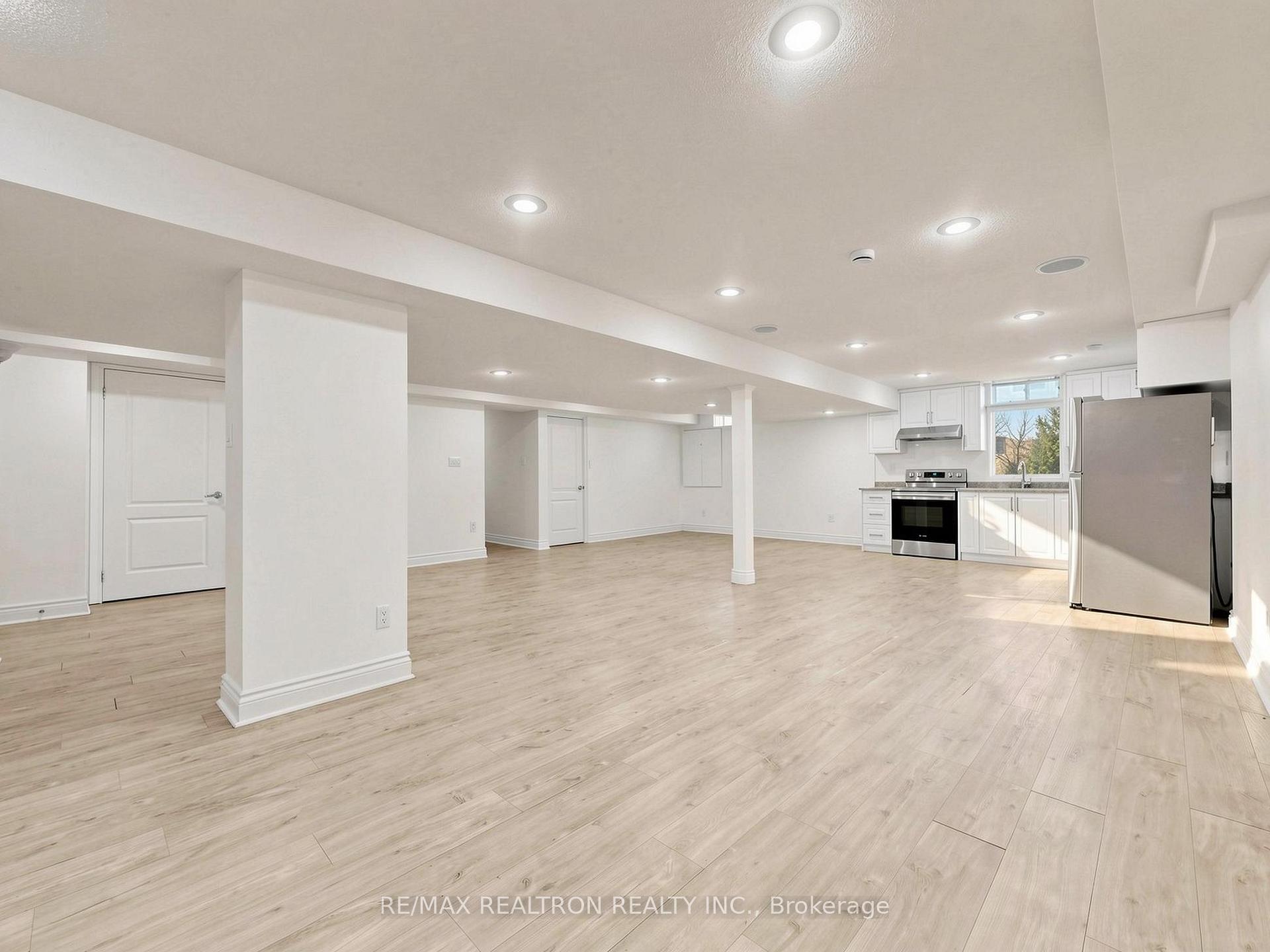 Photo 29 of 75 Langtry Place, Vaughan, Uplands — HOMEH