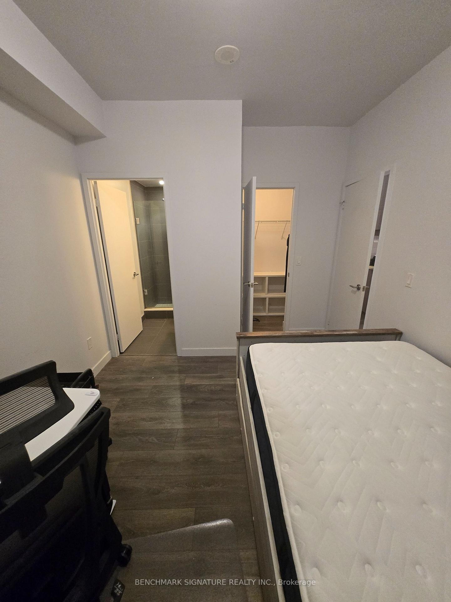 Photo 17 of Unit 3311, 8 Eglinton Avenue E, Toronto, Mount Pleasant West — HOMEH