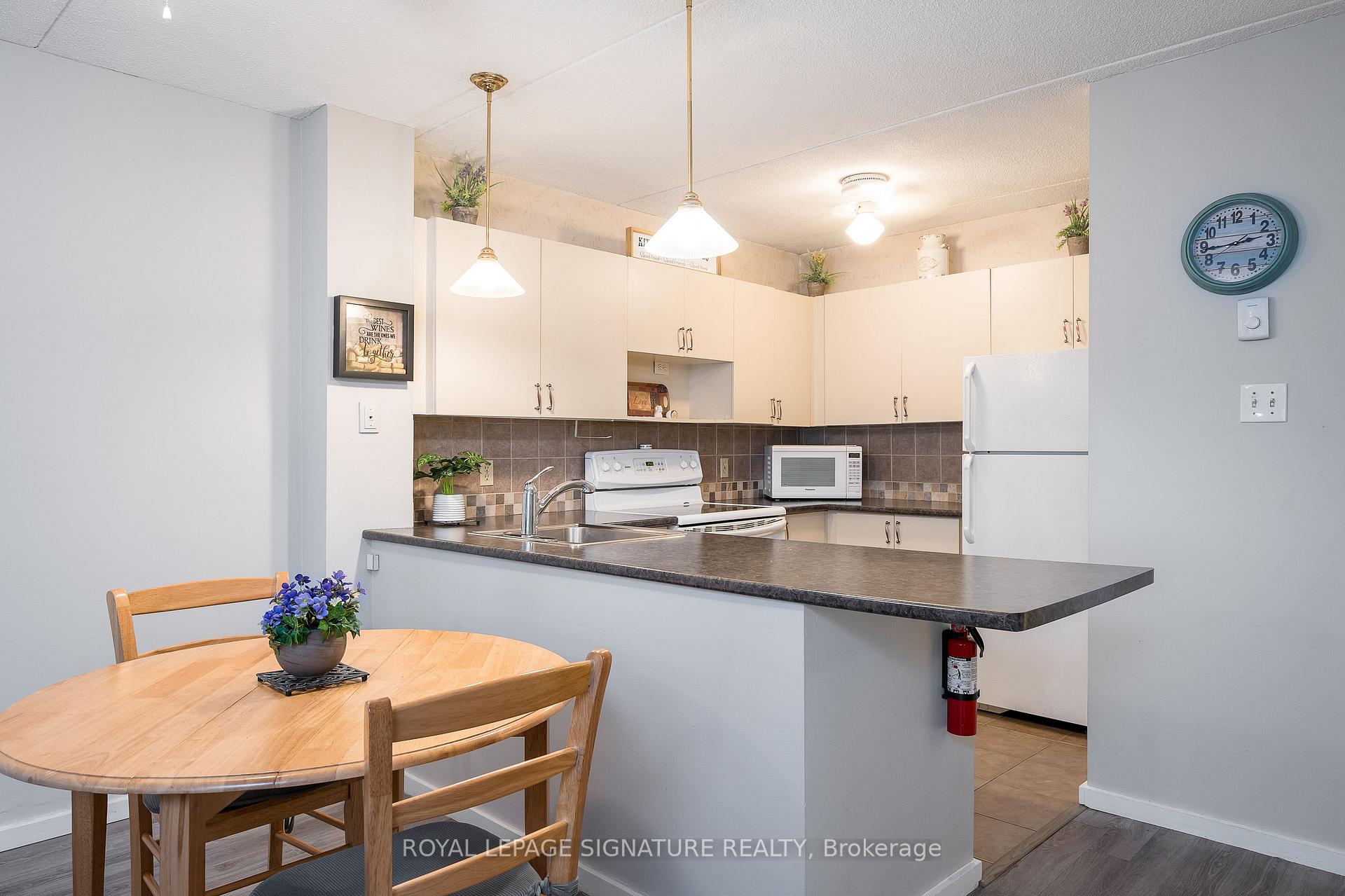 Photo 15 of Unit 179, 49 Trott Boulevard, Collingwood — HOMEH