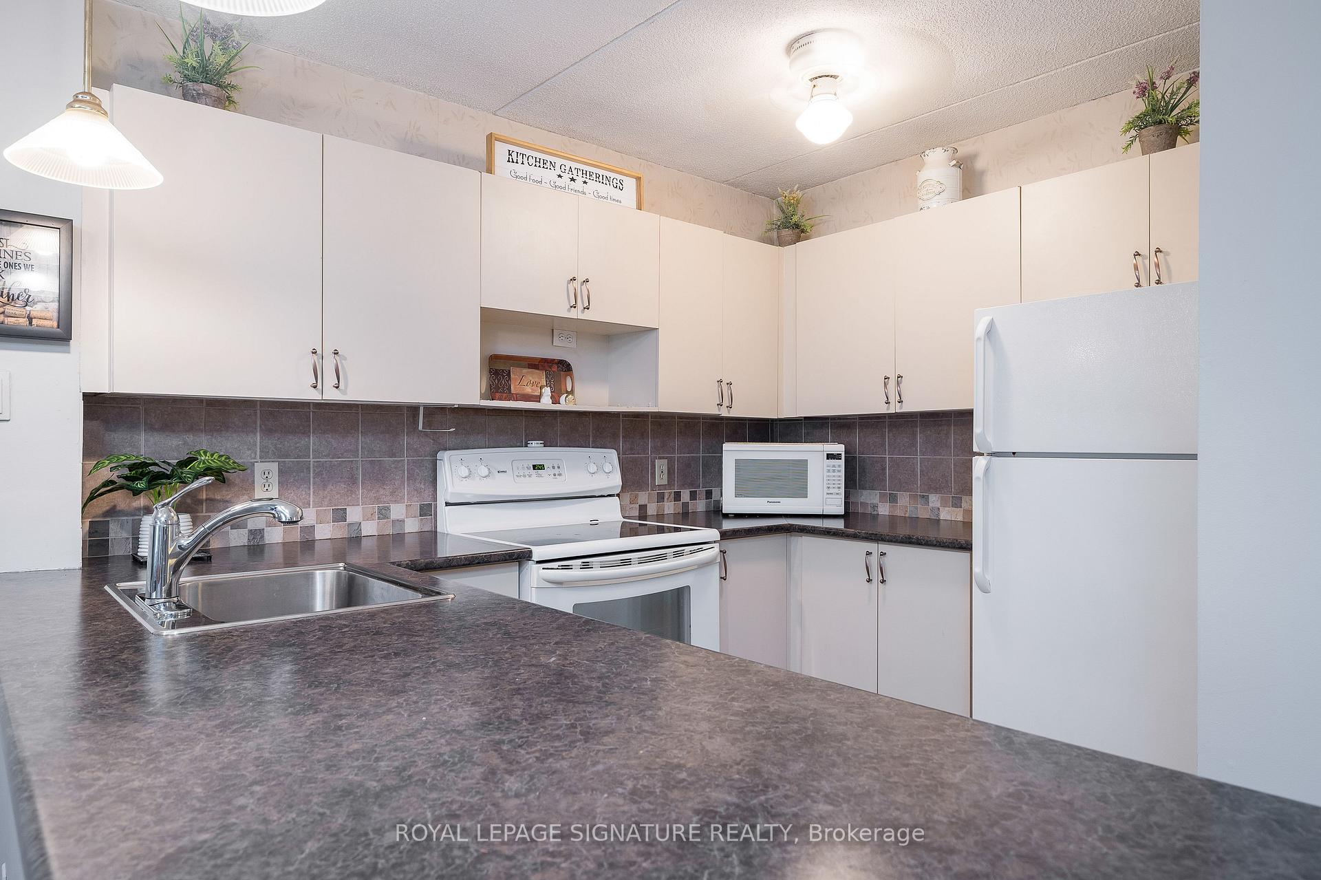 Photo 16 of Unit 179, 49 Trott Boulevard, Collingwood — HOMEH
