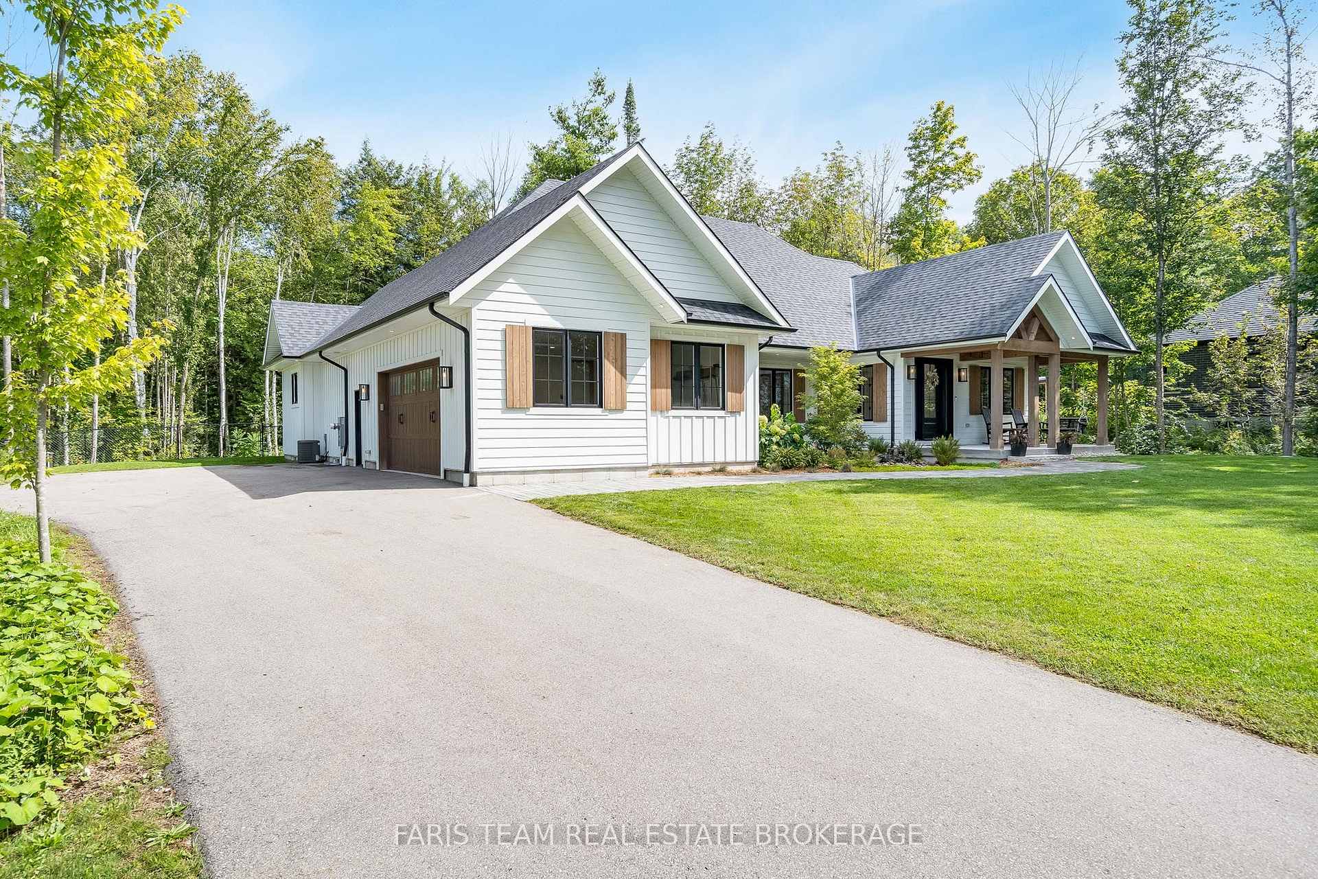 Photo 4 of 56 Marni Lane, Springwater, Rural Springwater — HOMEH