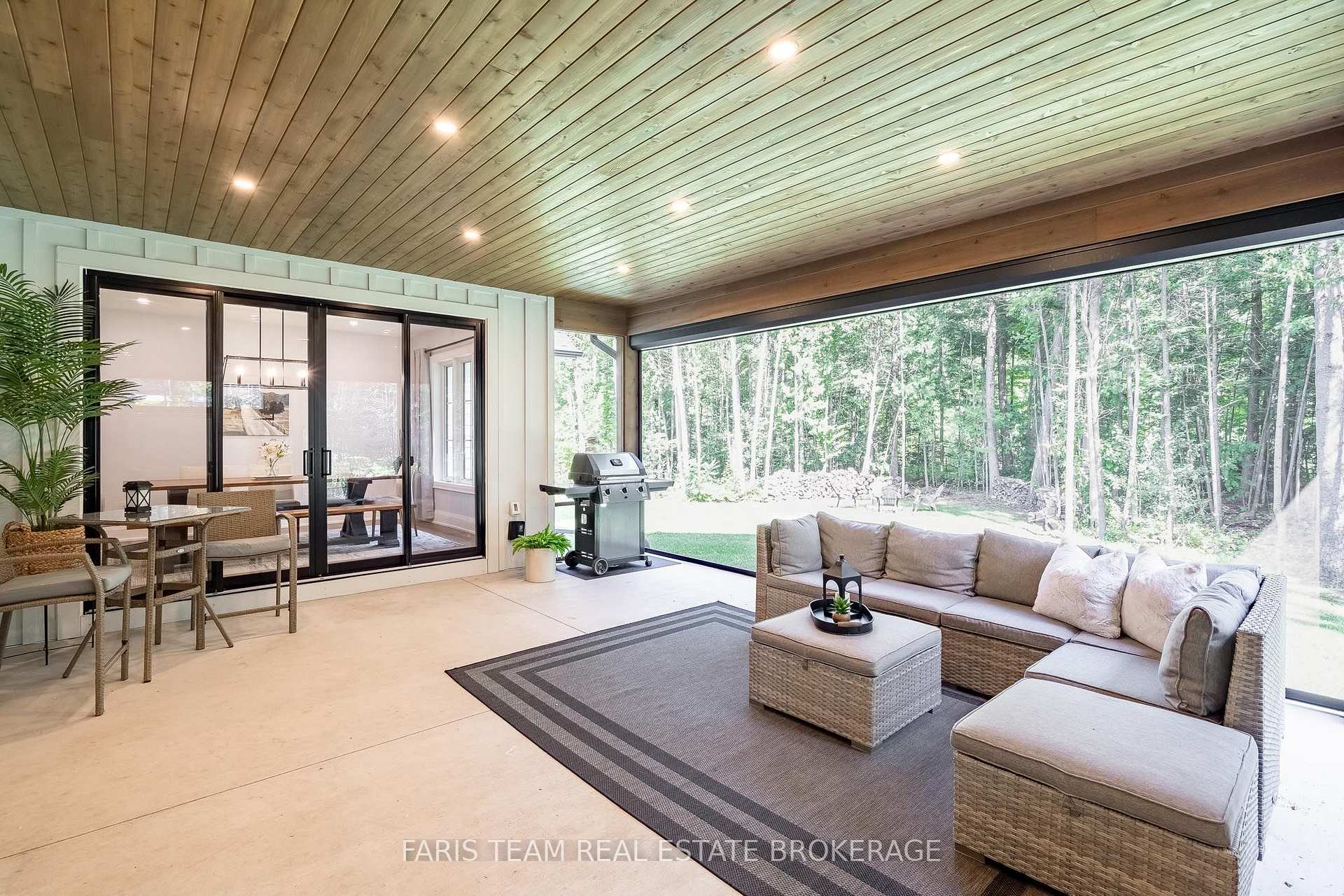 Photo 17 of 56 Marni Lane, Springwater, Rural Springwater — HOMEH