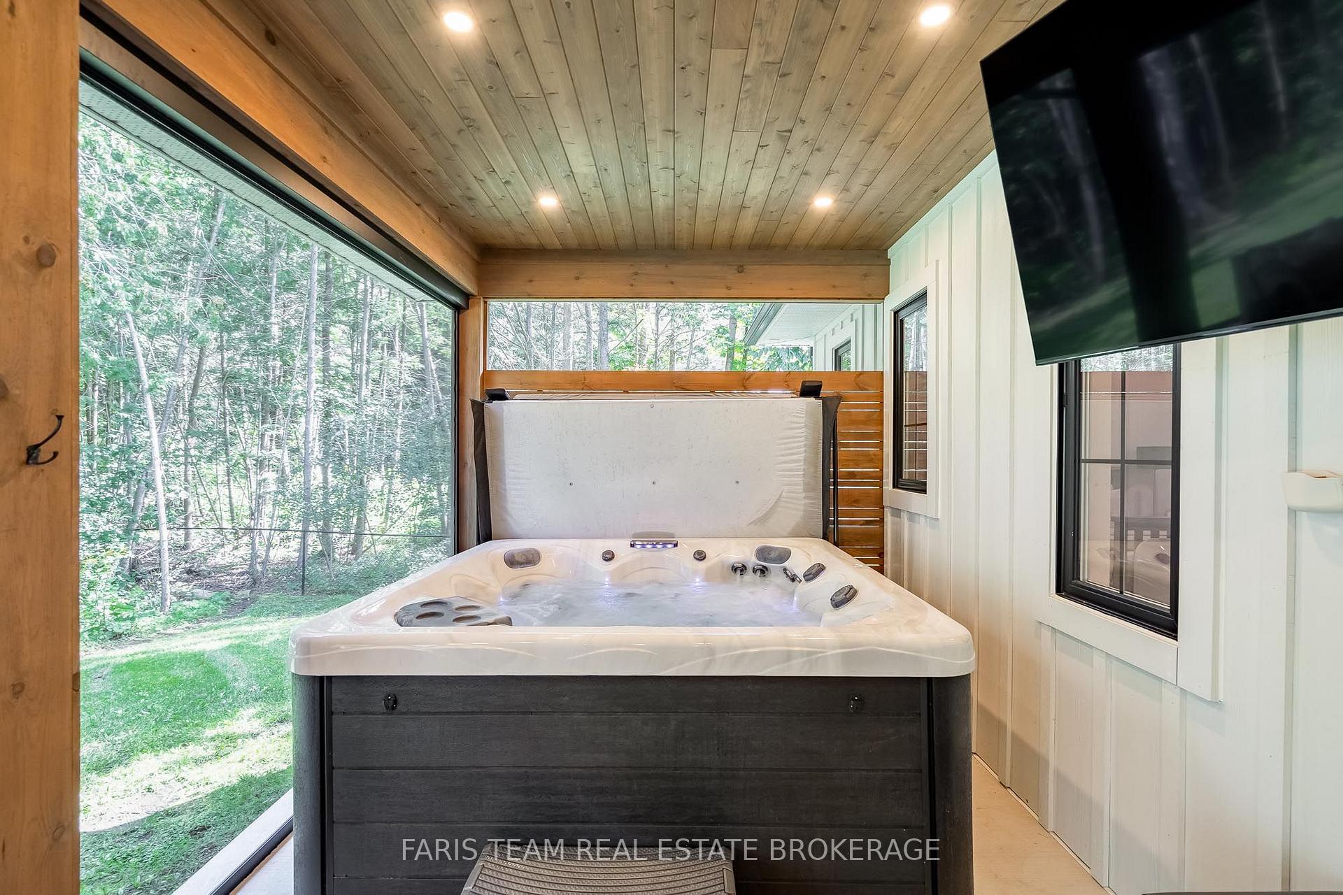 Photo 19 of 56 Marni Lane, Springwater, Rural Springwater — HOMEH