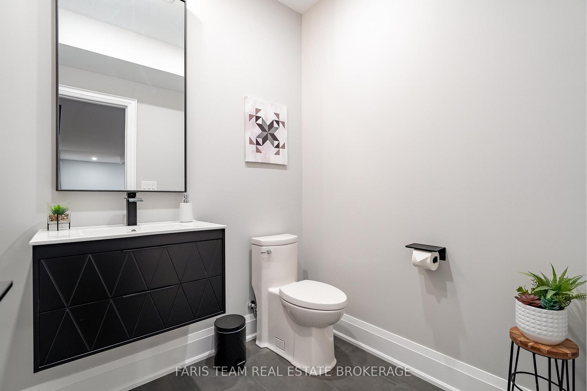 Photo 41 of 56 Marni Lane, Springwater, Rural Springwater — HOMEH