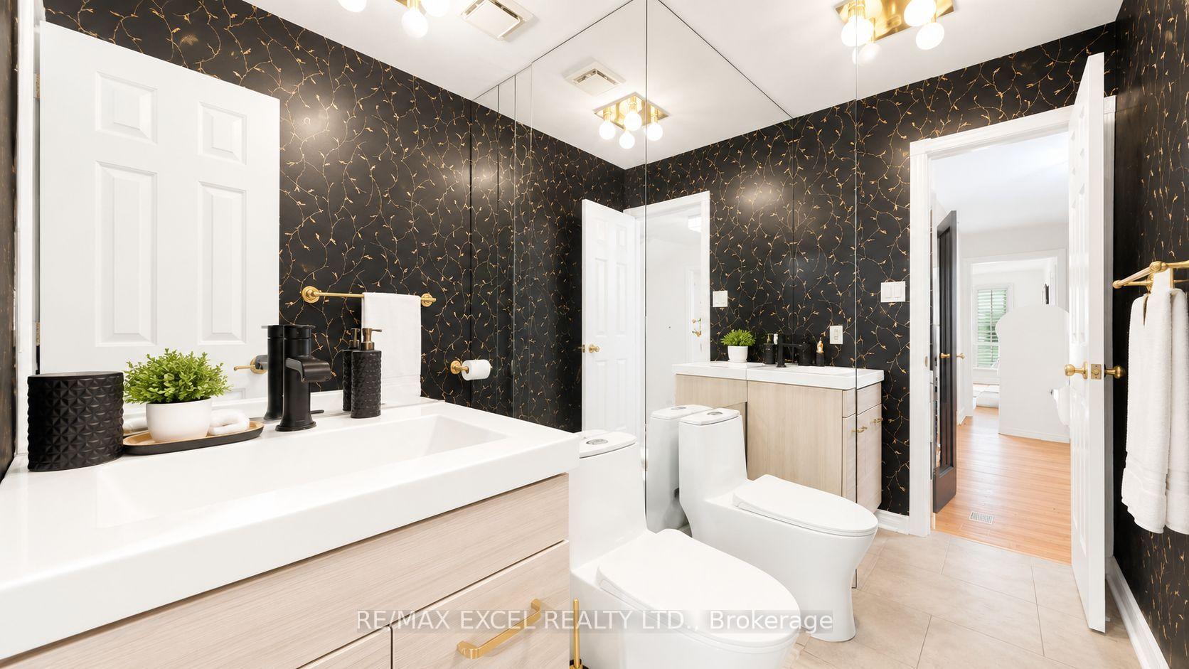 Photo 15 of 30 Lambert Road, Markham, Thornlea — HOMEH