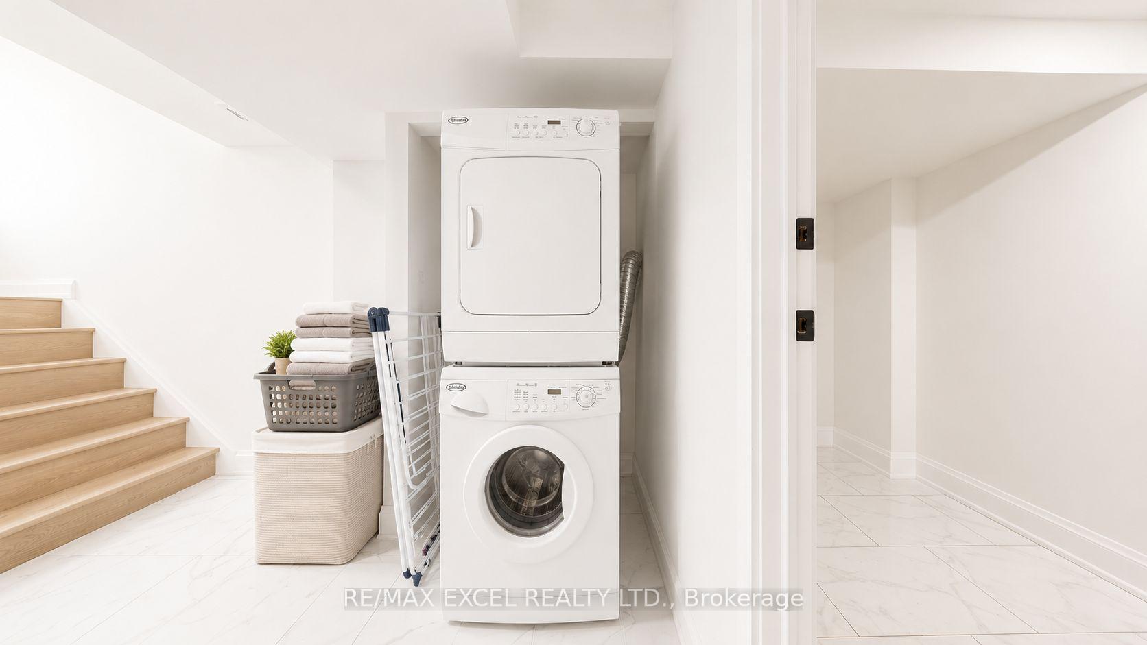 Photo 38 of 30 Lambert Road, Markham, Thornlea — HOMEH