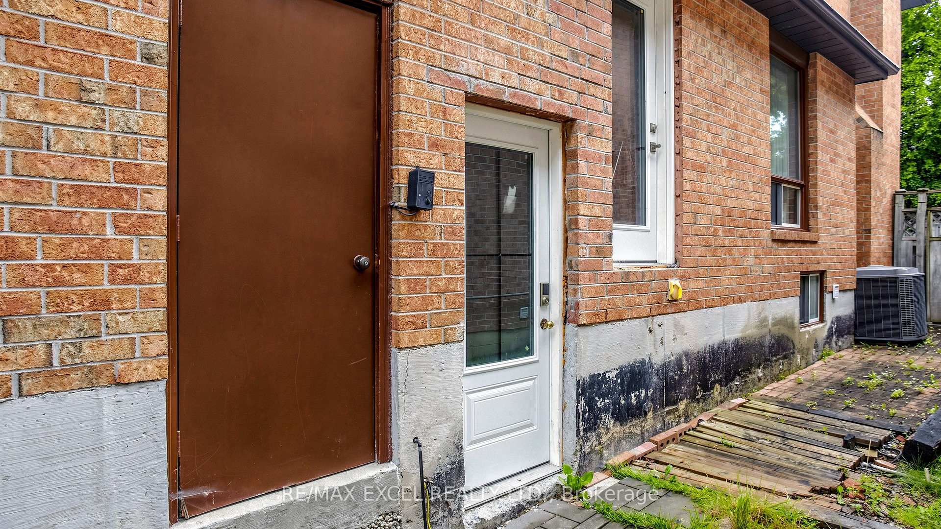 Photo 44 of 30 Lambert Road, Markham, Thornlea — HOMEH