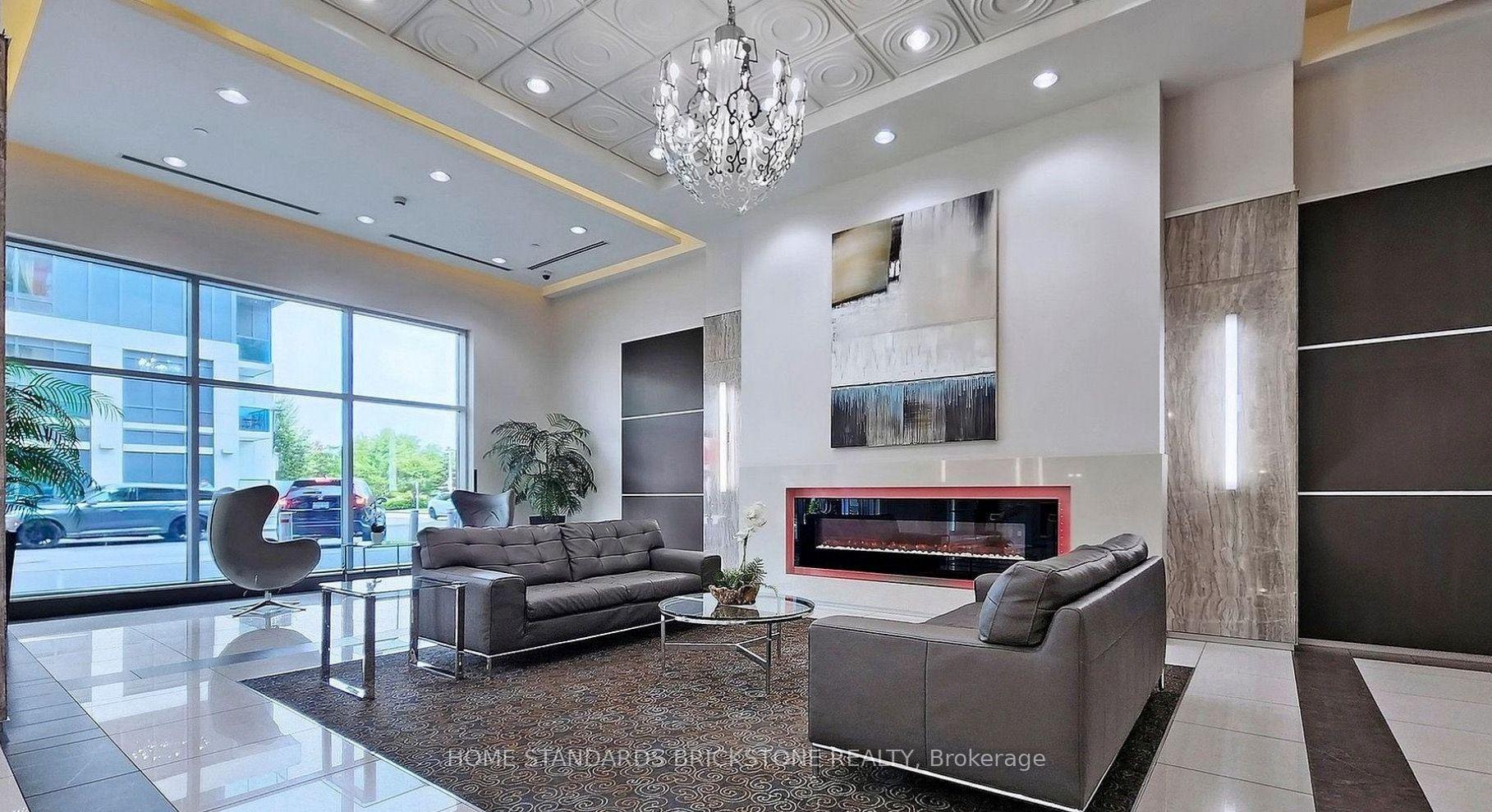 Photo 4 of Unit 520, 7161 Yonge Street, Markham, Thornhill — HOMEH