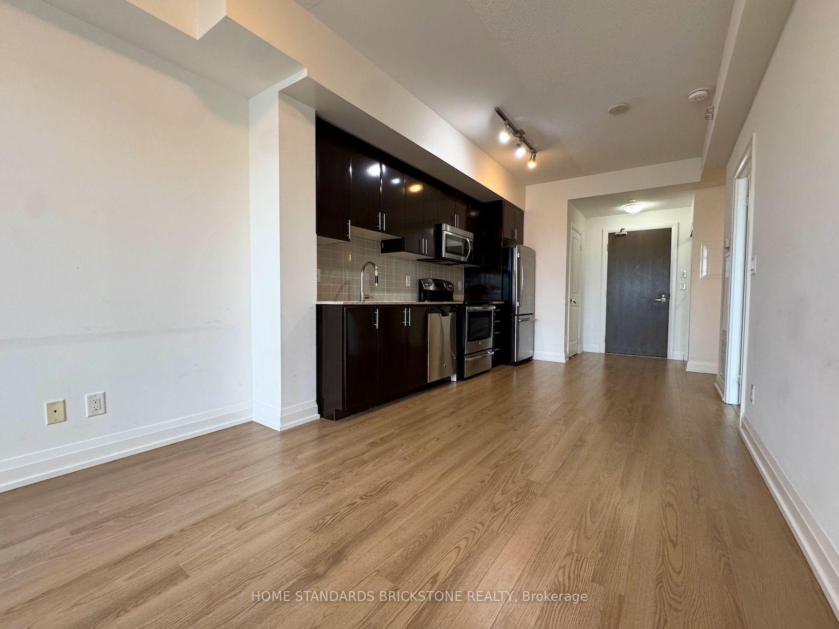 Photo 12 of Unit 520, 7161 Yonge Street, Markham, Thornhill — HOMEH