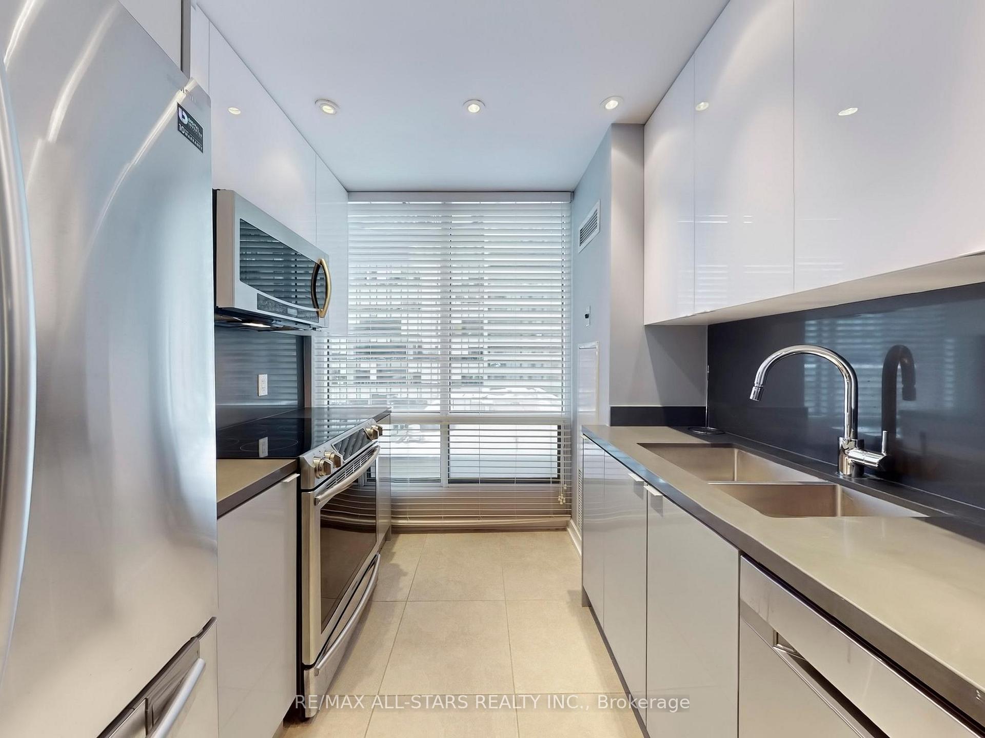 Photo 12 of Unit 611, 85 Bloor Street E, Toronto, Church-Yonge Corridor — HOMEH