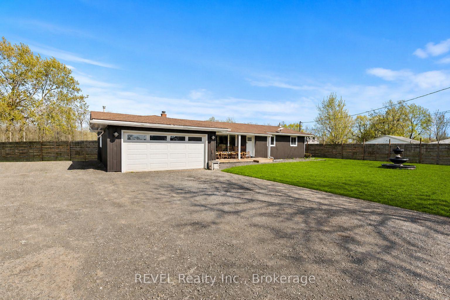 Photo 2 of 3290 Switch Road, Fort Erie, Black Creek — HOMEH
