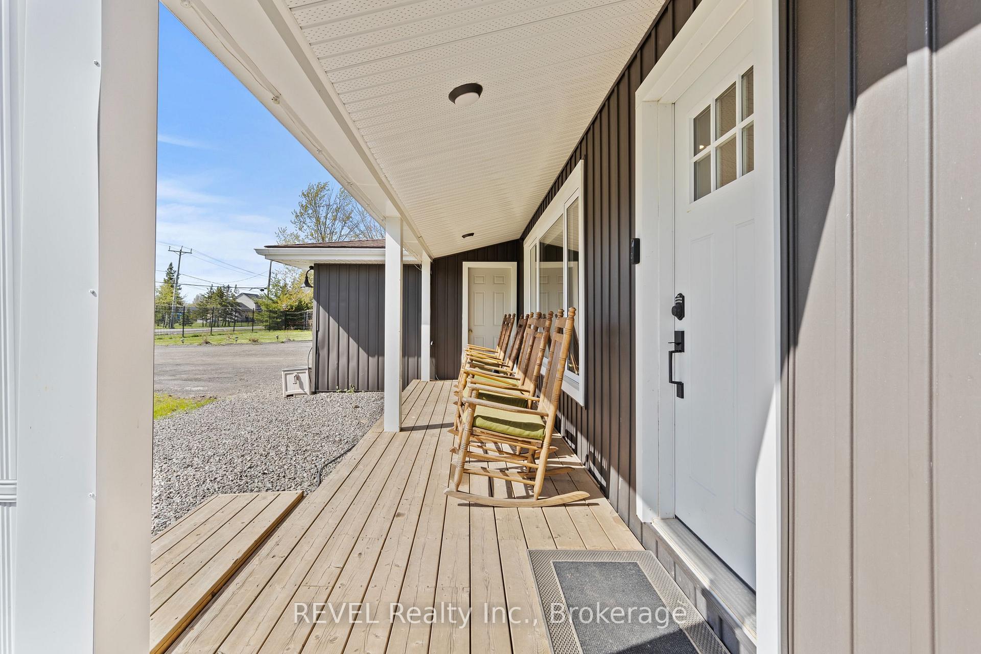 Photo 4 of 3290 Switch Road, Fort Erie, Black Creek — HOMEH