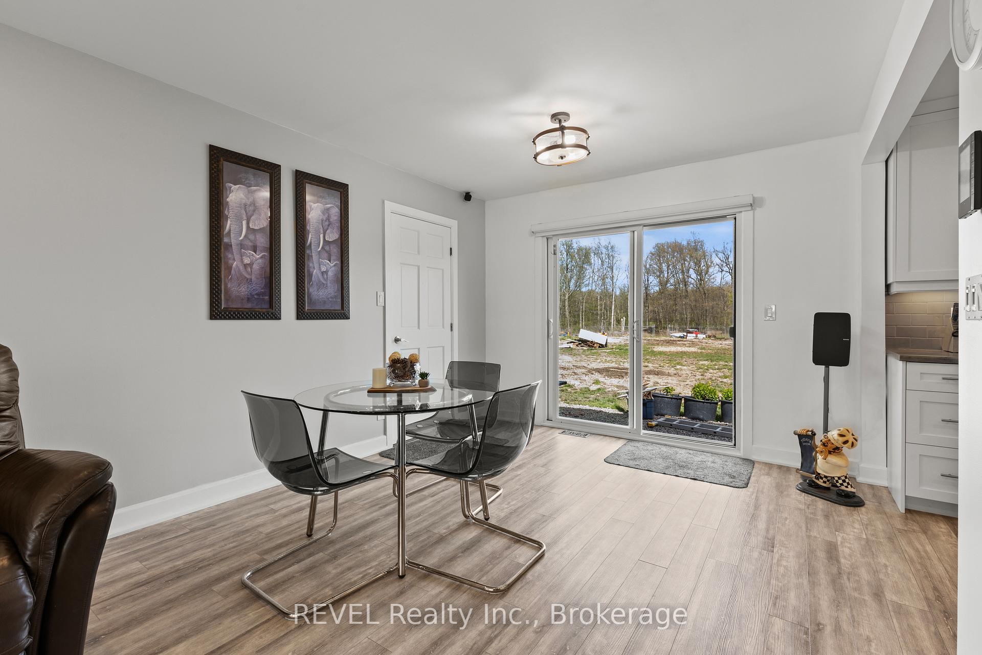 Photo 10 of 3290 Switch Road, Fort Erie, Black Creek — HOMEH