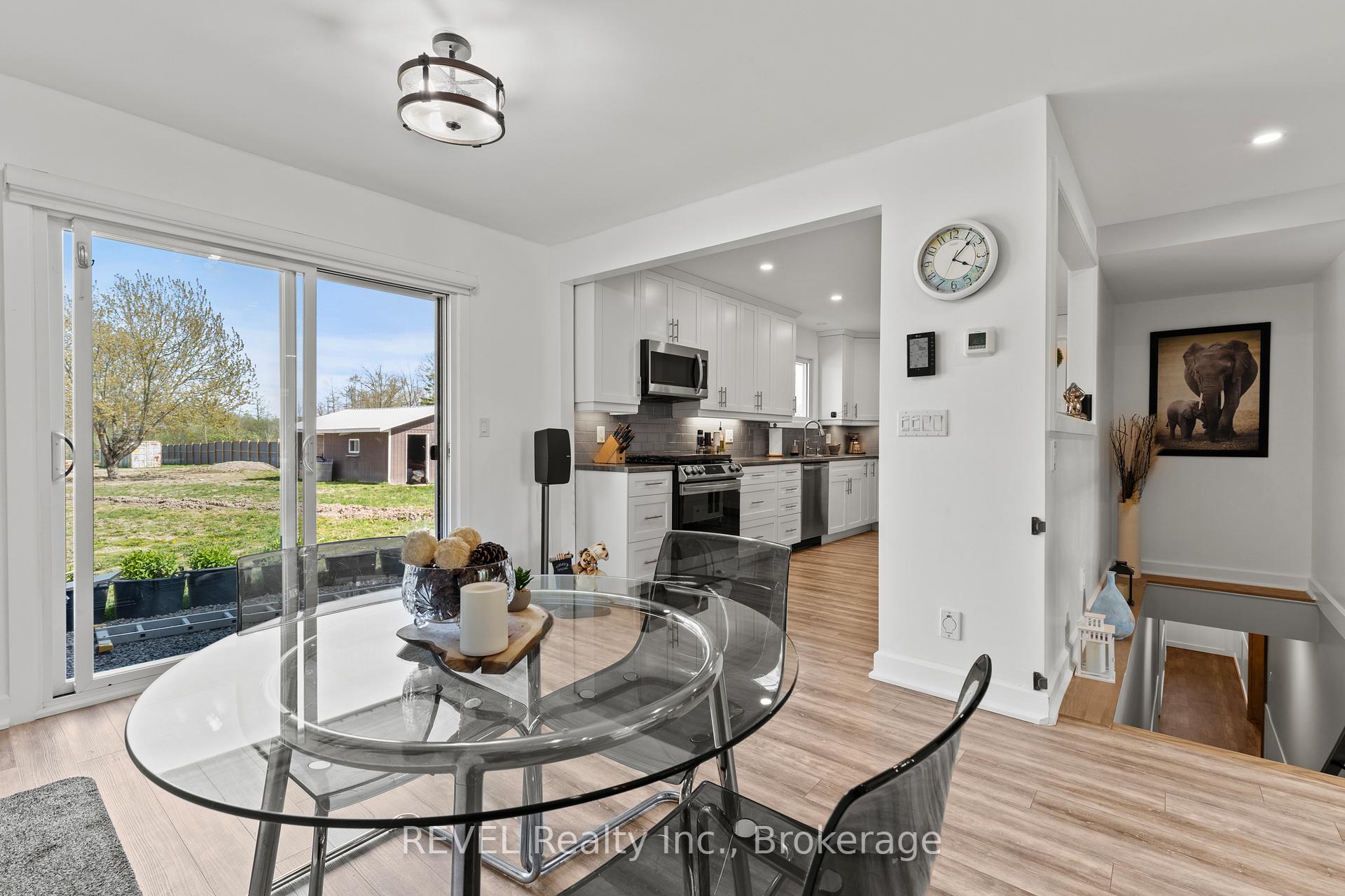 Photo 11 of 3290 Switch Road, Fort Erie, Black Creek — HOMEH