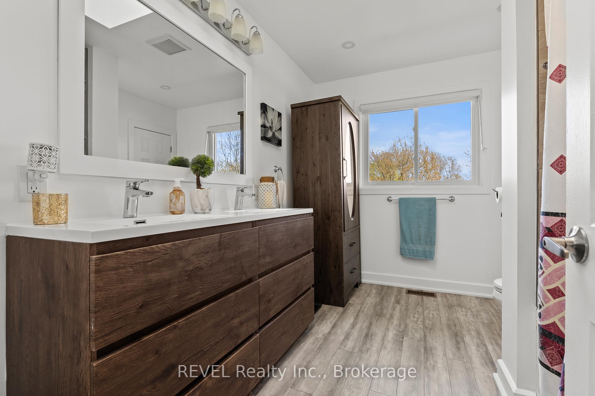 Photo 18 of 3290 Switch Road, Fort Erie, Black Creek — HOMEH