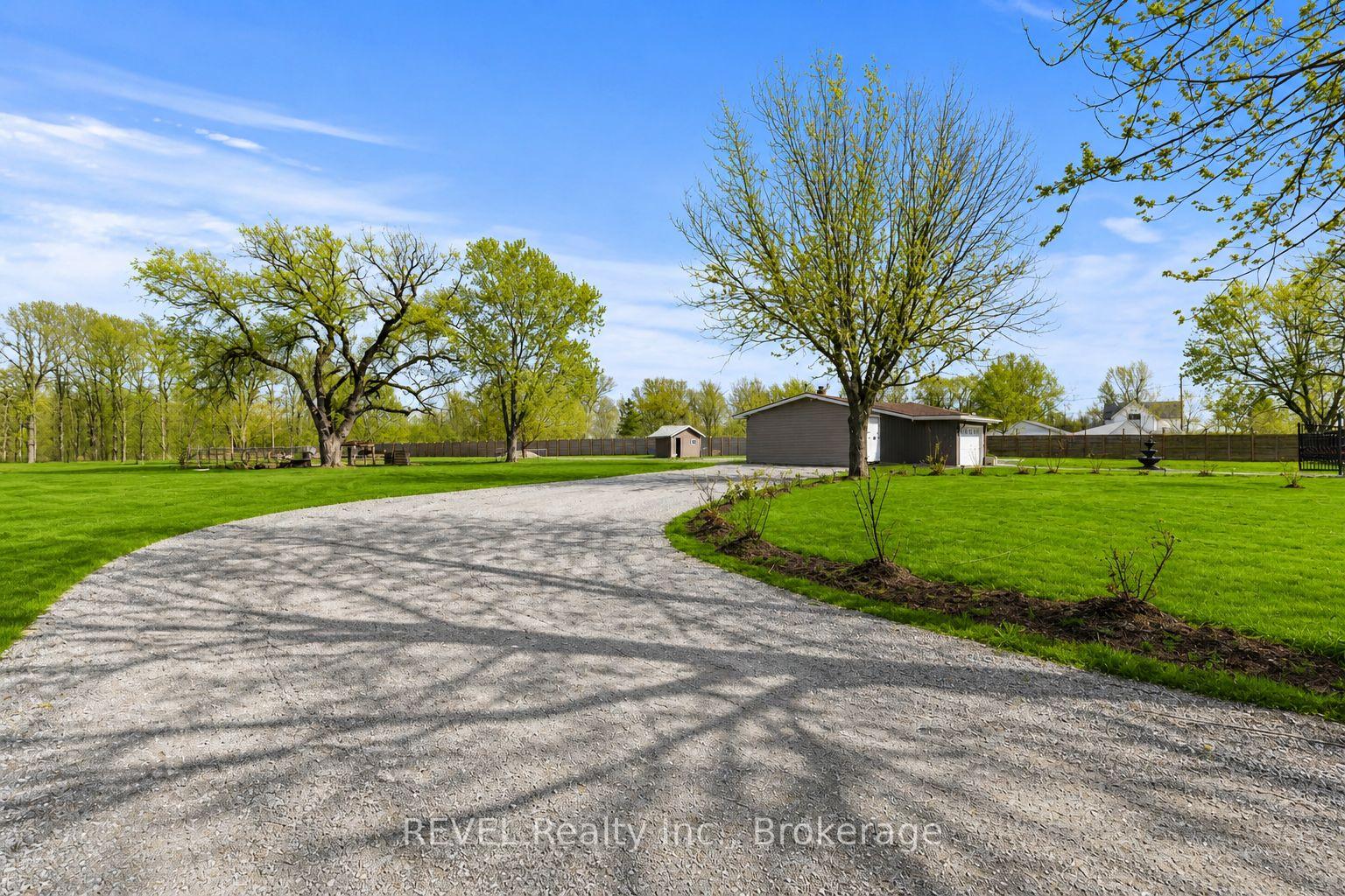 Photo 38 of 3290 Switch Road, Fort Erie, Black Creek — HOMEH