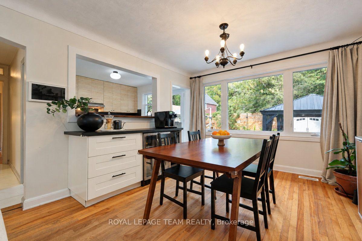 Photo 12 of 1067 Bakervale Drive, Ottawa, Carlington — HOMEH