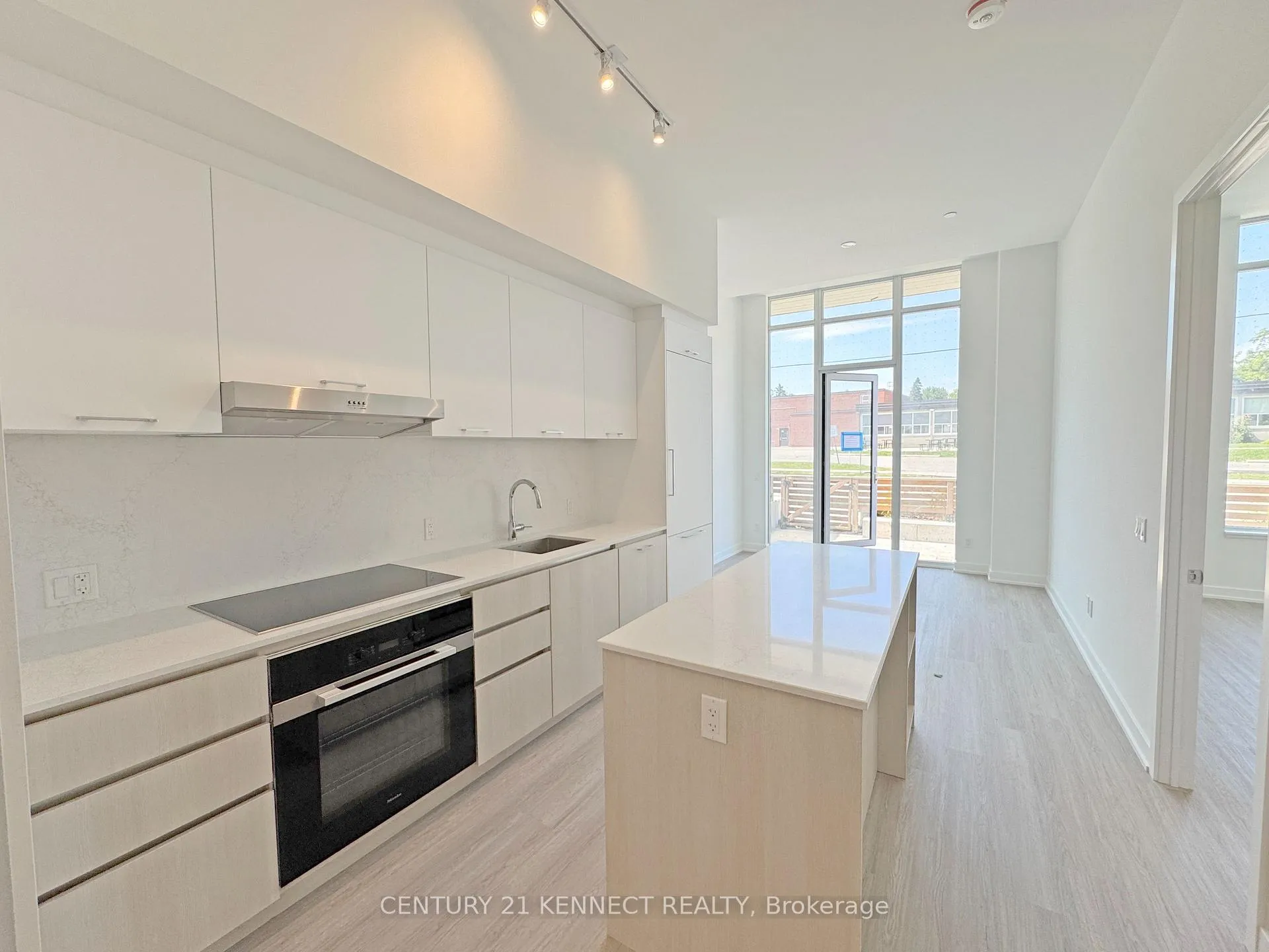 Photo 8 of Unit 101, 8188 Yonge Street, Vaughan, Uplands — HOMEH