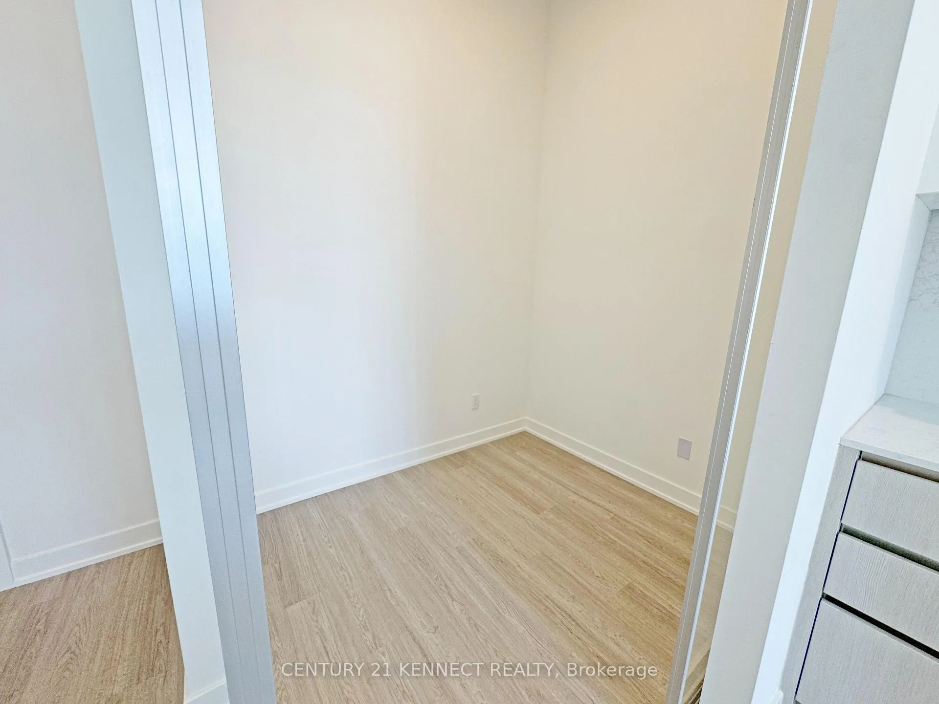 Photo 18 of Unit 101, 8188 Yonge Street, Vaughan, Uplands — HOMEH