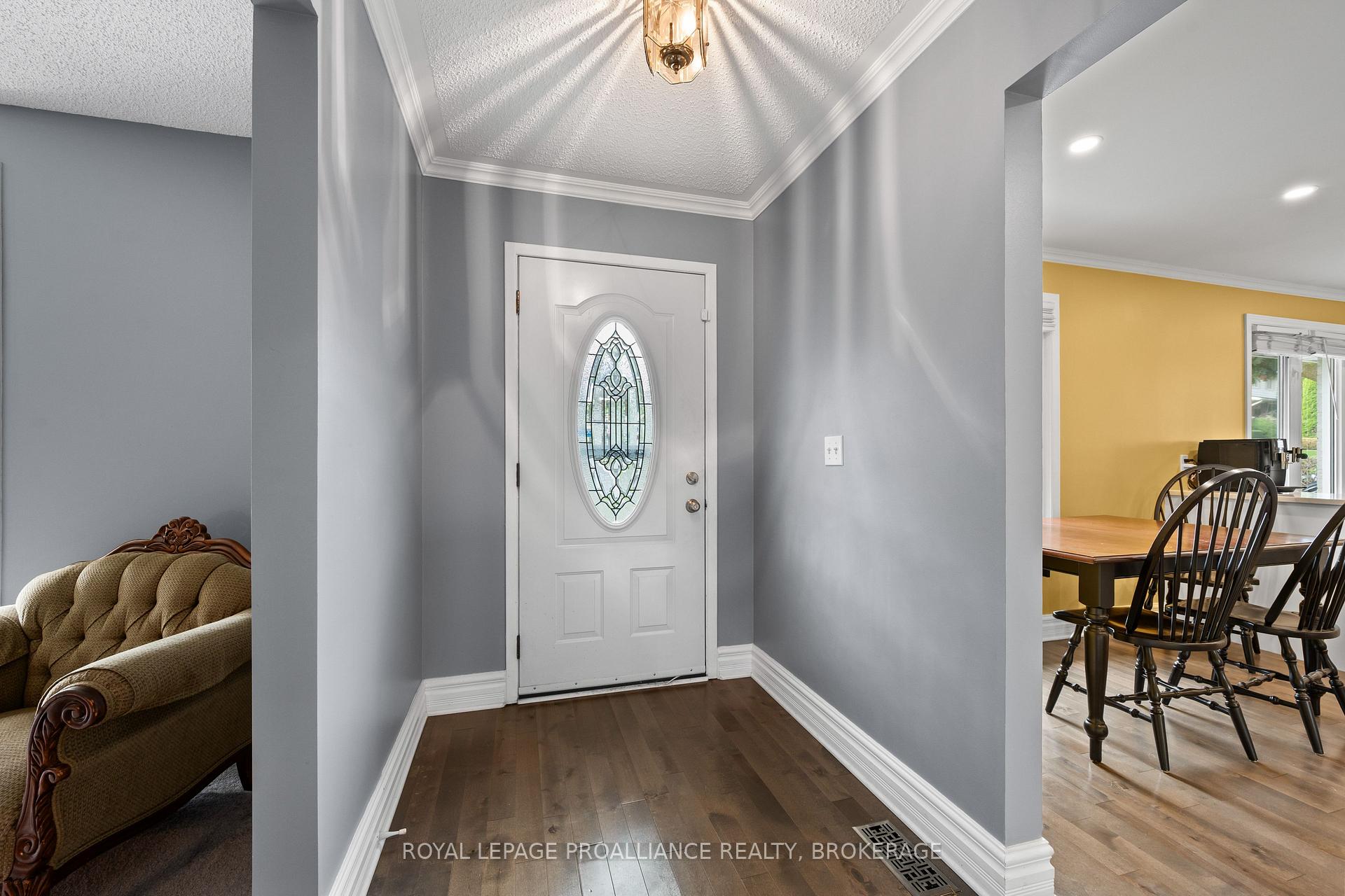 Photo 4 of 1212 Prince Charles Drive, Kingston, South of Taylor-Kidd Blvd — HOMEH