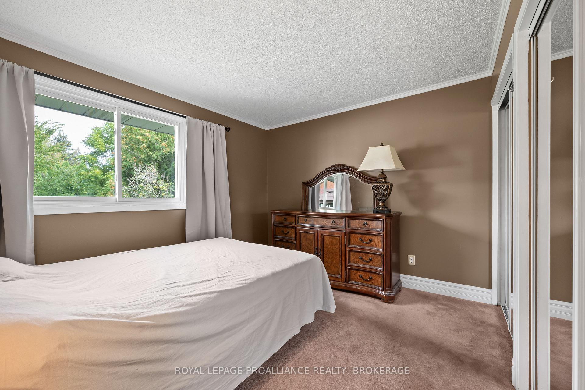 Photo 21 of 1212 Prince Charles Drive, Kingston, South of Taylor-Kidd Blvd — HOMEH