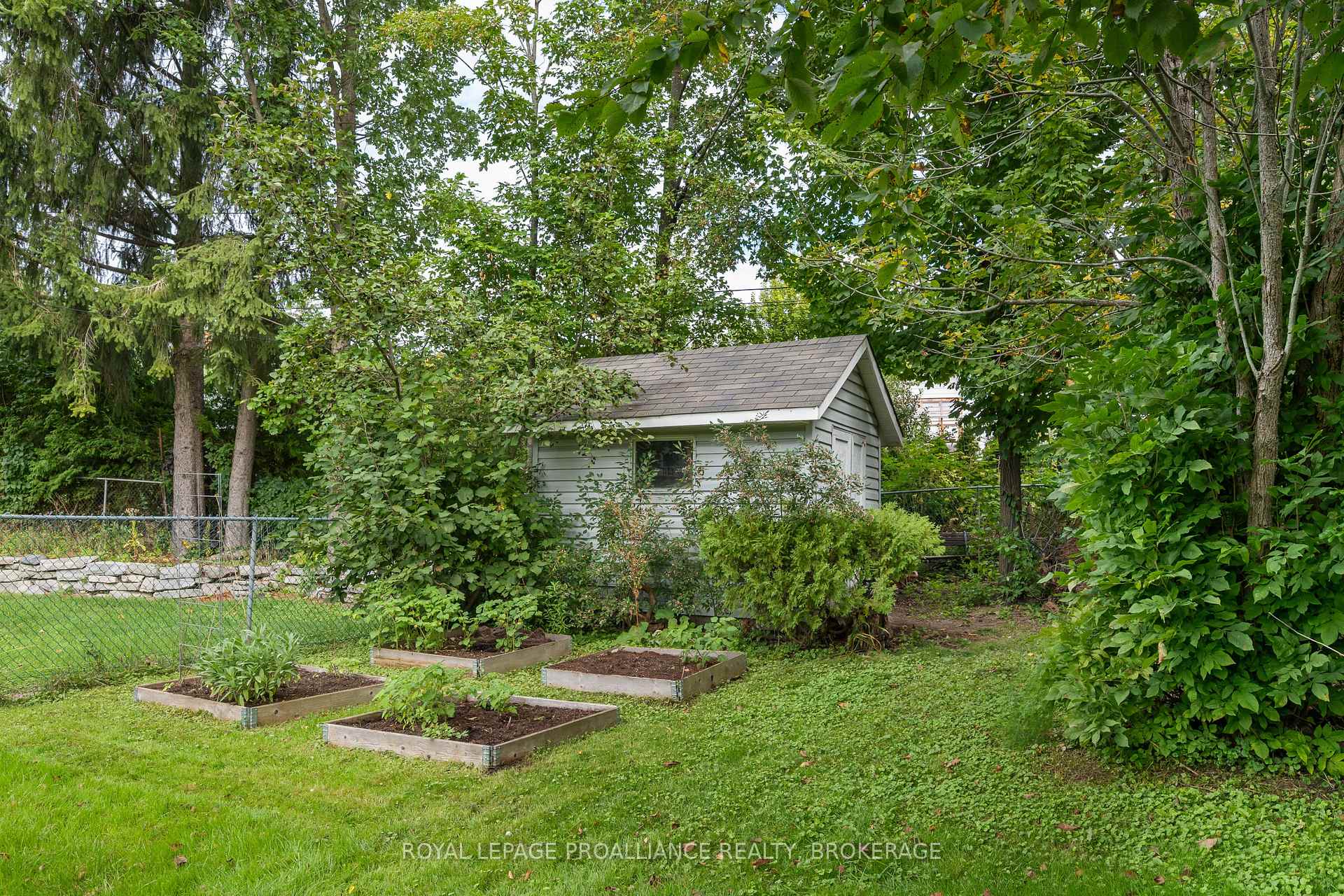 Photo 40 of 1212 Prince Charles Drive, Kingston, South of Taylor-Kidd Blvd — HOMEH