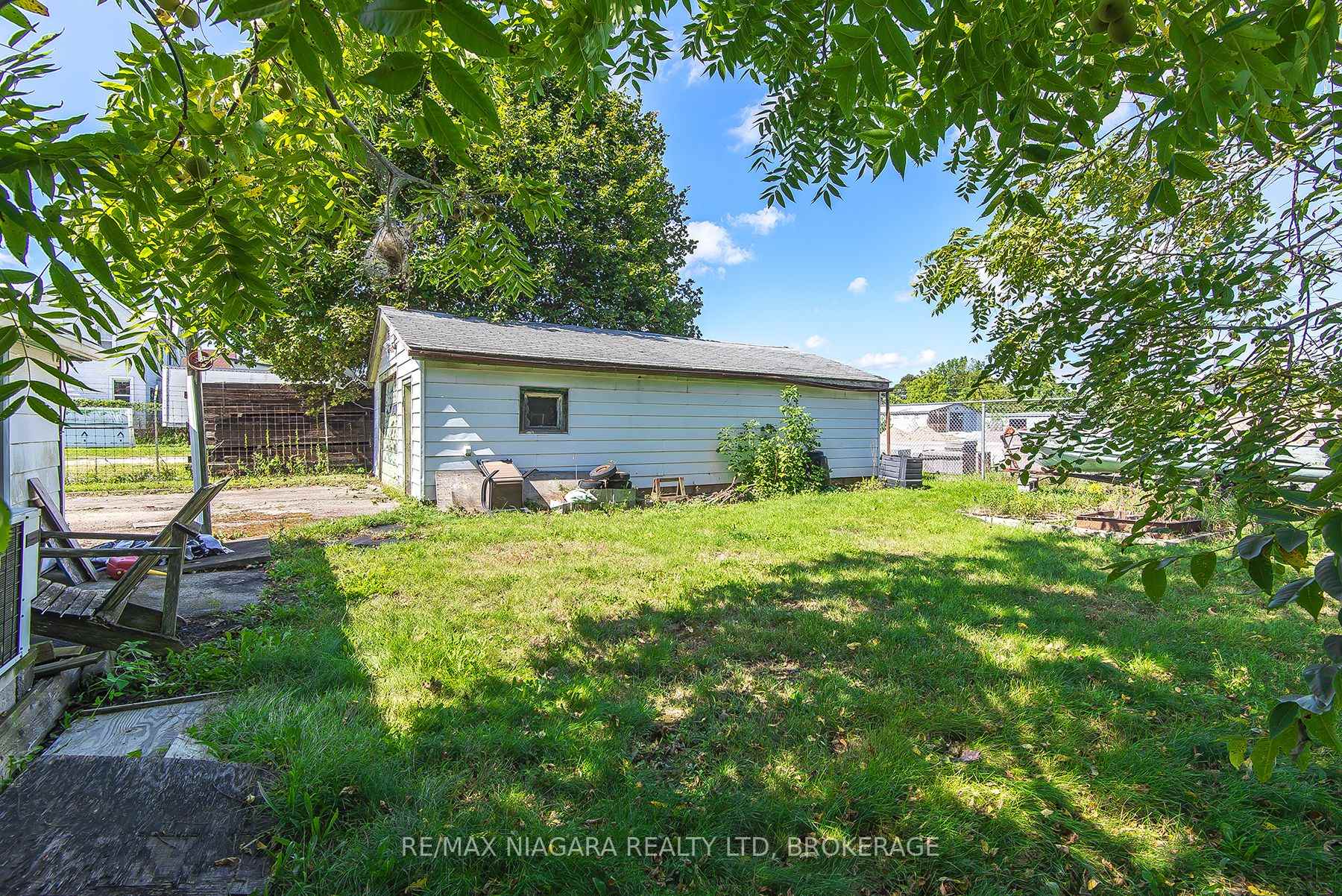 Photo 2 of 220 Fraser Street, Port Colborne, Killaly East — HOMEH