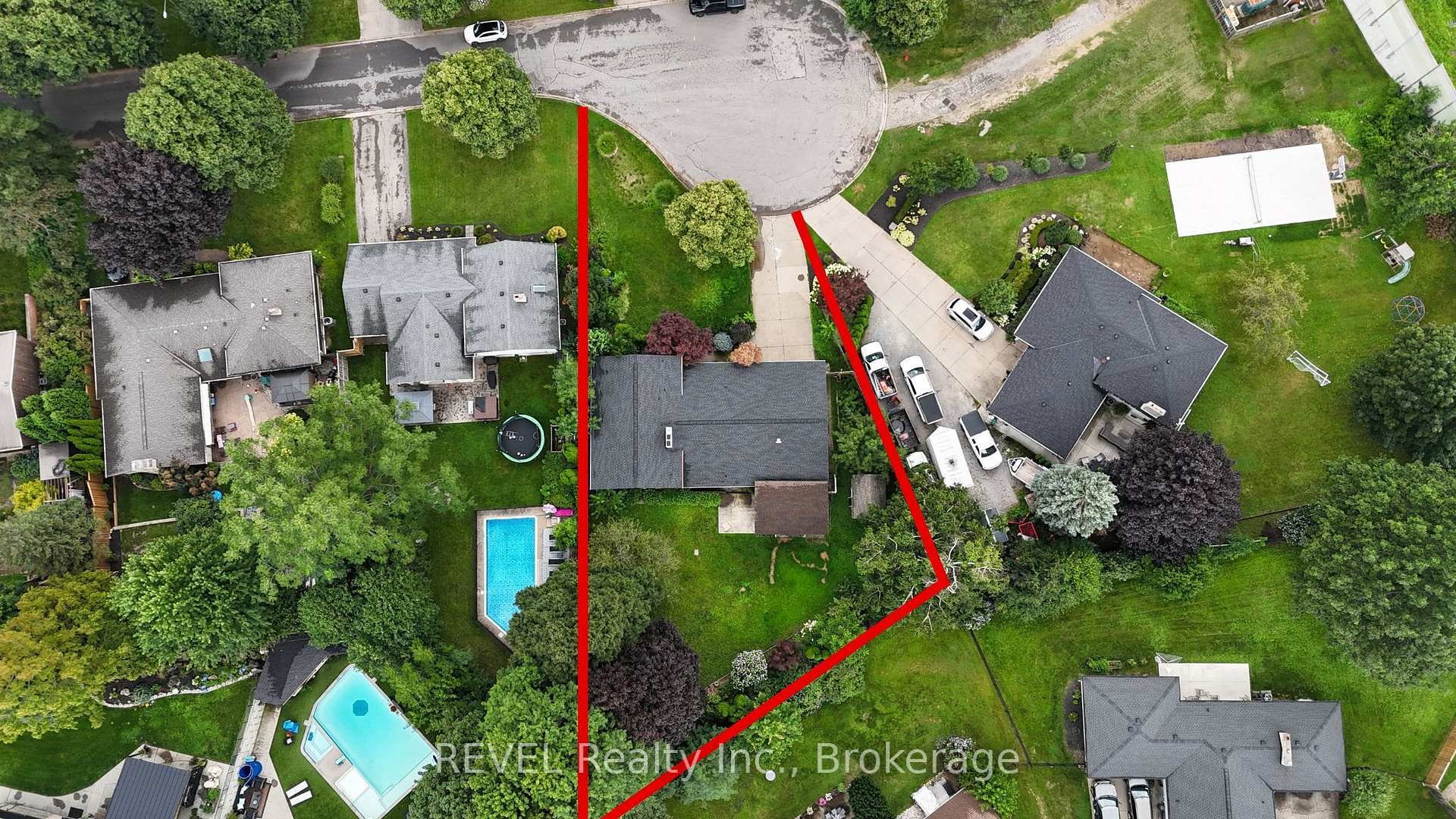 Photo 3 of 7285 Rolling Acres Crescent, Niagara Falls, Casey — HOMEH