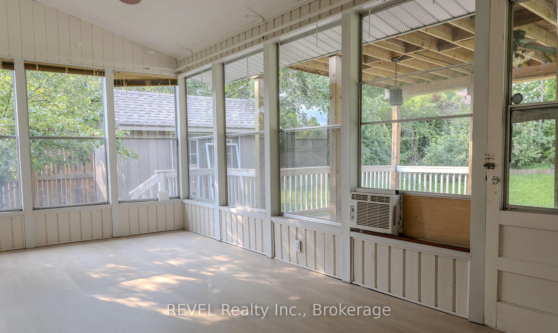 Photo 27 of 7285 Rolling Acres Crescent, Niagara Falls, Casey — HOMEH