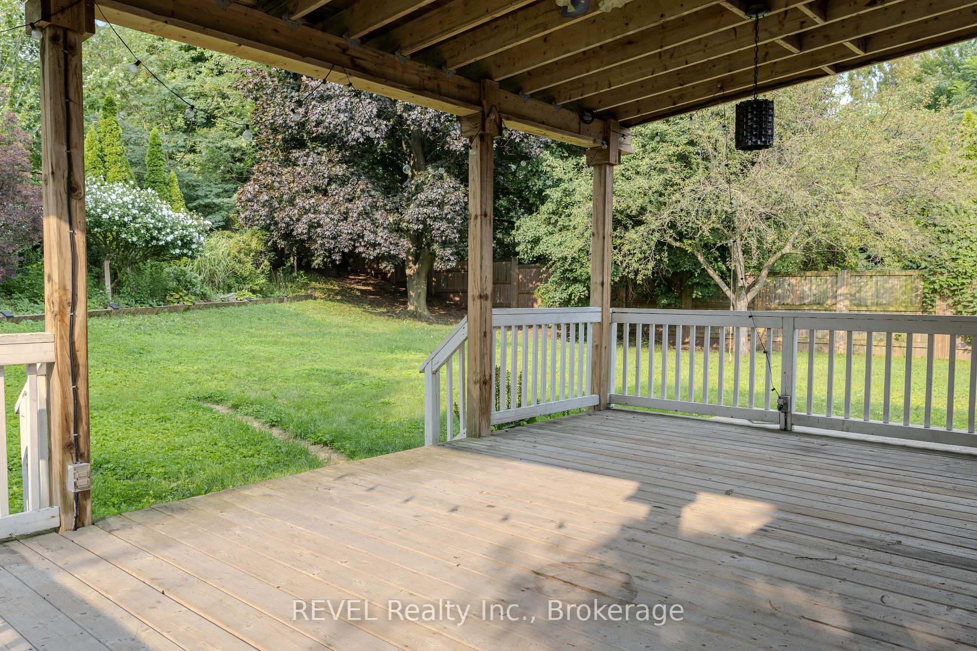 Photo 30 of 7285 Rolling Acres Crescent, Niagara Falls, Casey — HOMEH