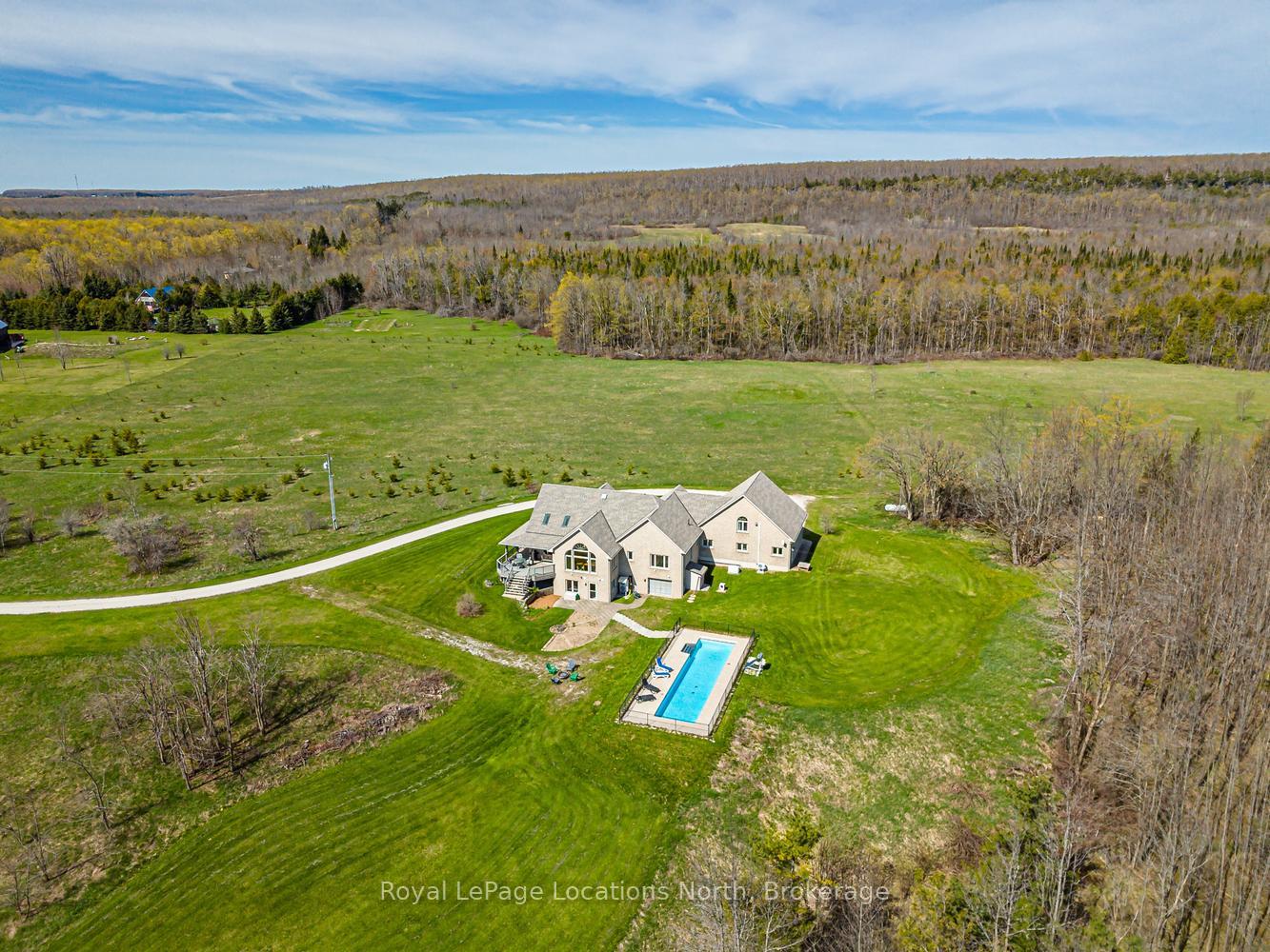 Photo 35 of 245337 22 Side Road, Meaford — HOMEH