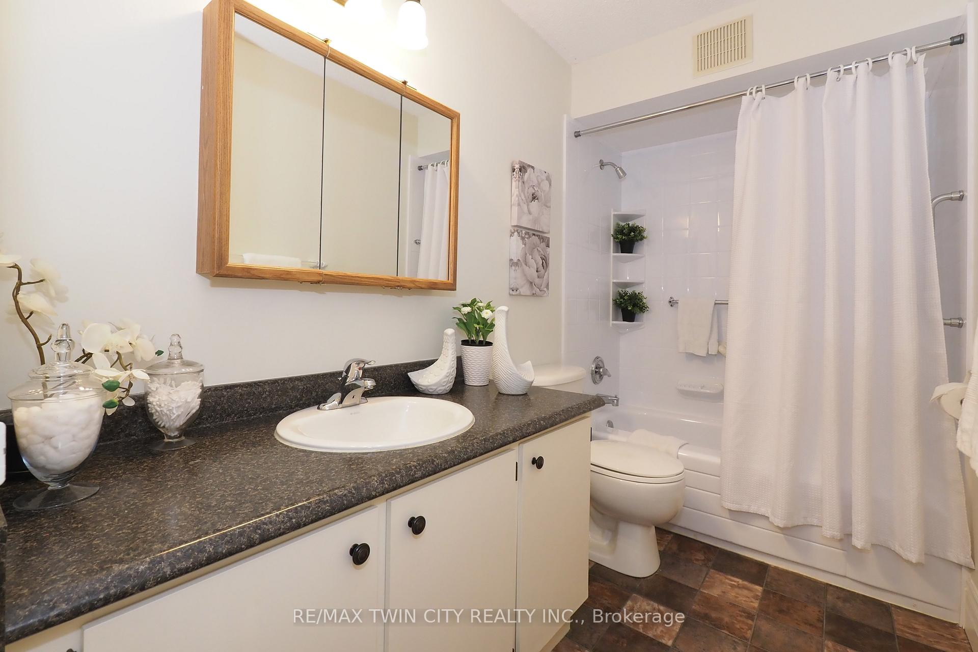 Photo 26 of Unit 265, 40 Tannery Street E, Cambridge, Hillcrest/Forbes Park — HOMEH