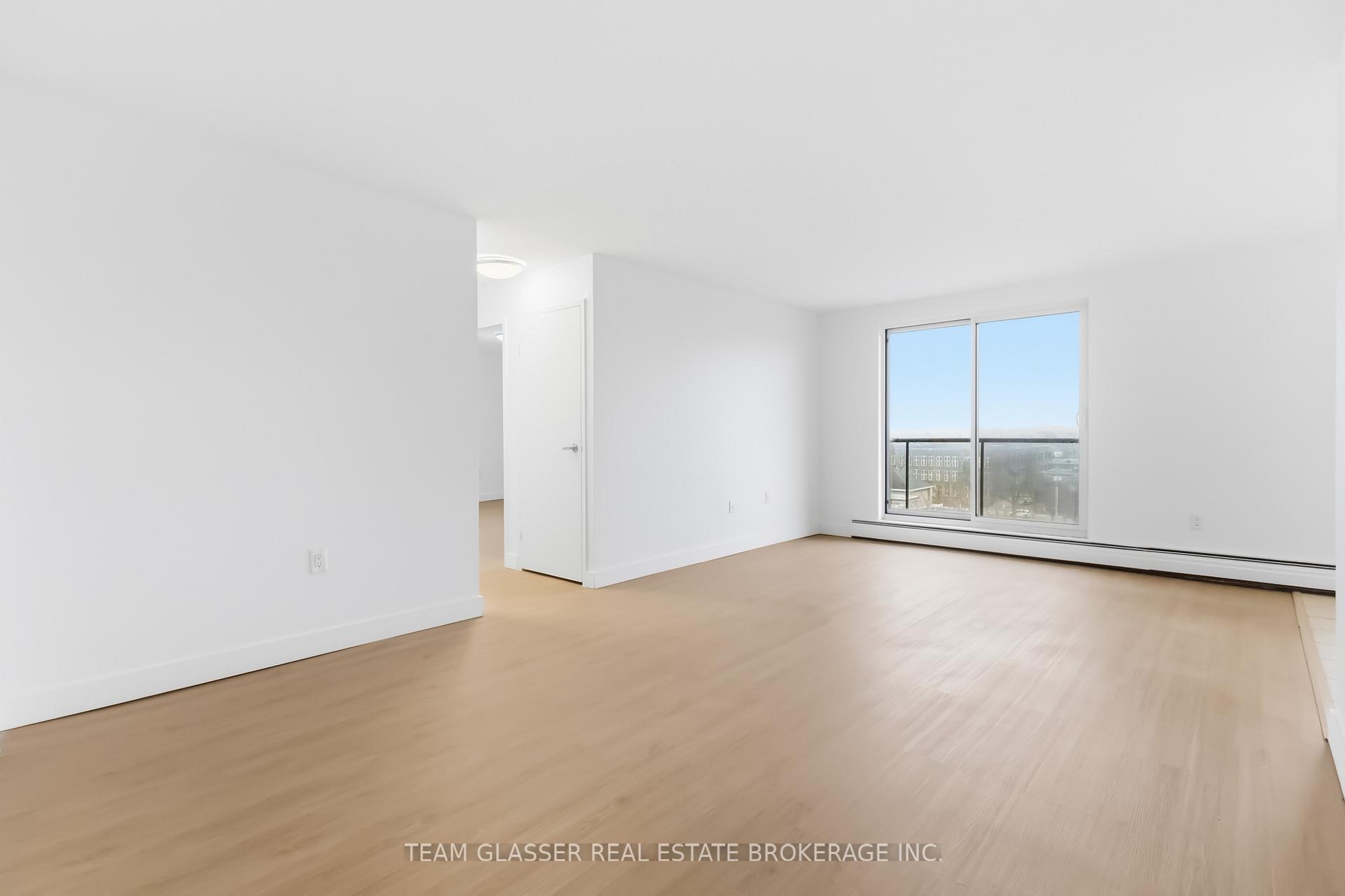 Photo 3 of Unit 802, 498 Queens Avenue, London, East F — HOMEH
