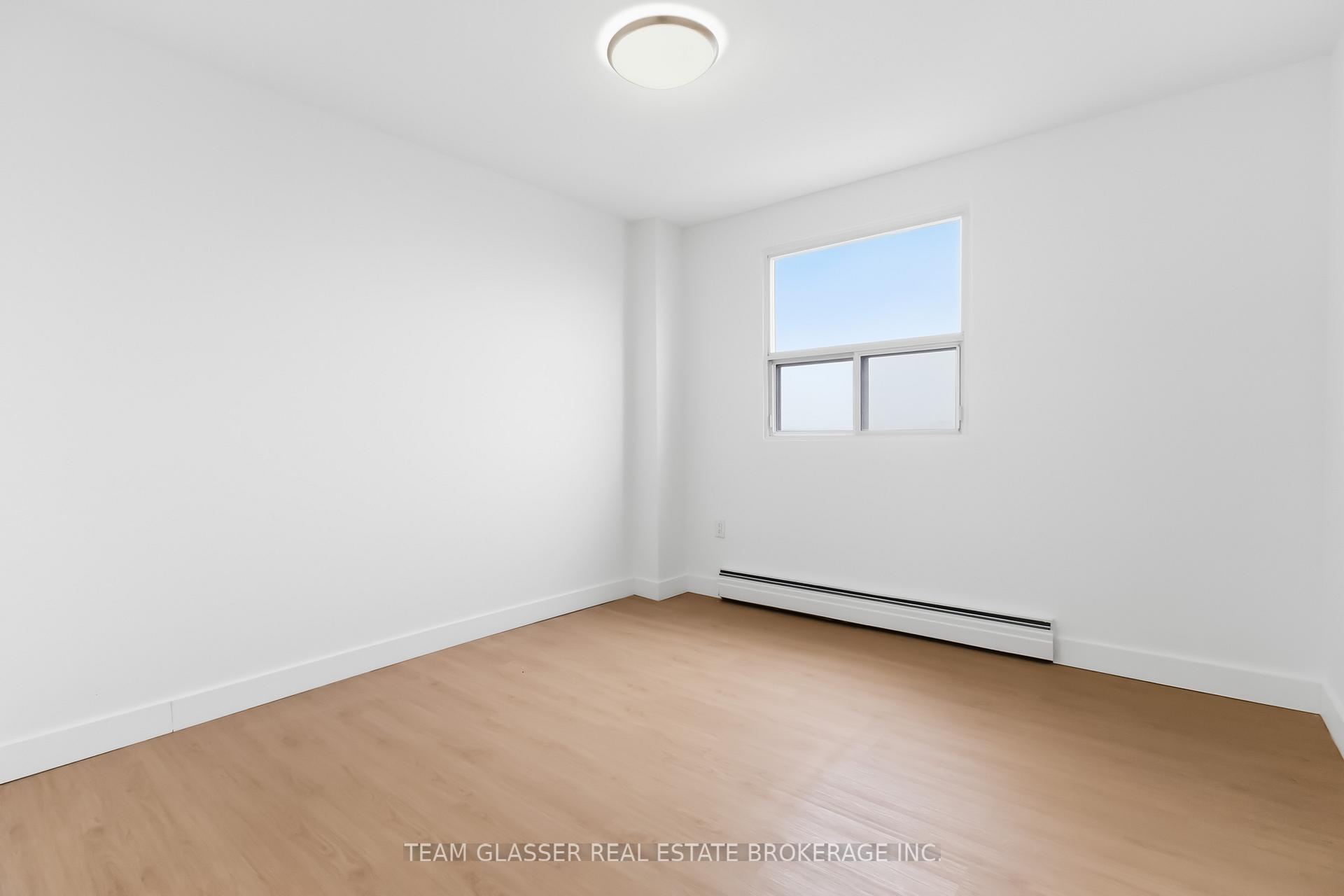 Photo 14 of Unit 802, 498 Queens Avenue, London, East F — HOMEH