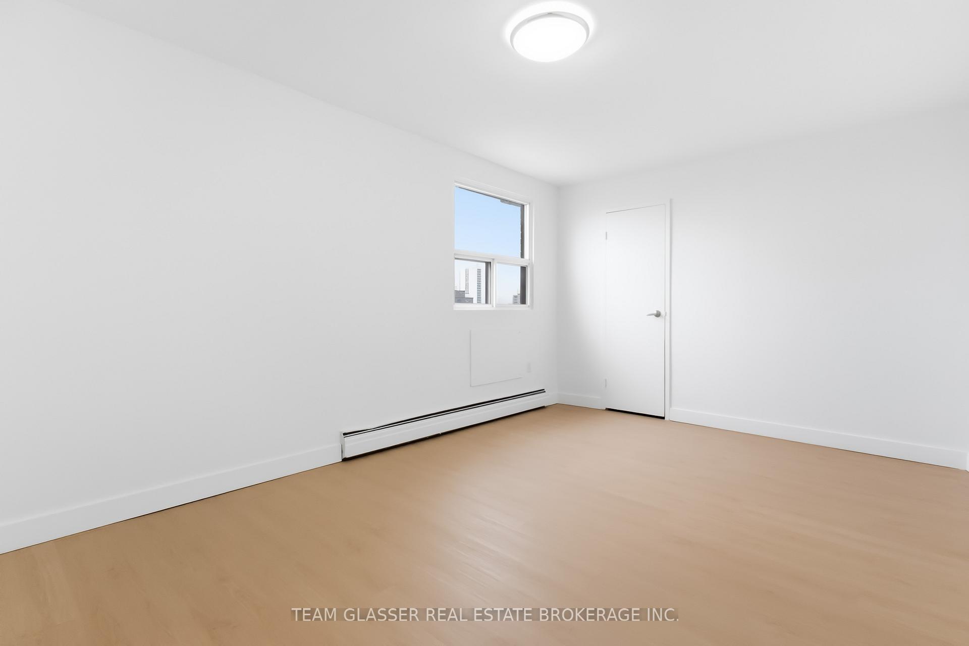 Photo 17 of Unit 802, 498 Queens Avenue, London, East F — HOMEH