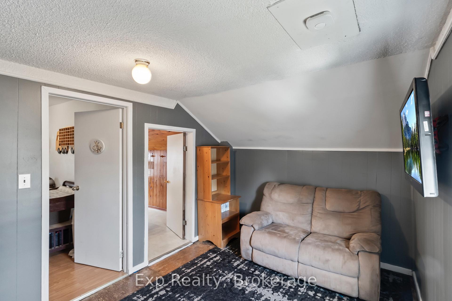 Photo 21 of 79 College Street E, Belleville, Belleville Ward — HOMEH