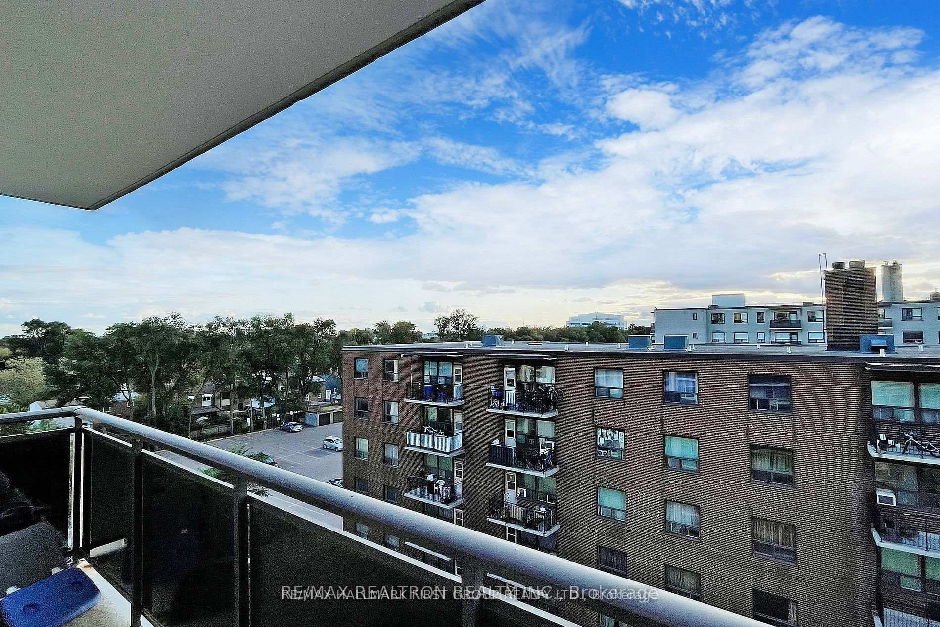 Photo 21 of Unit 803, 2245 Eglinton Avenue E, Scarborough, Ionview — HOMEH
