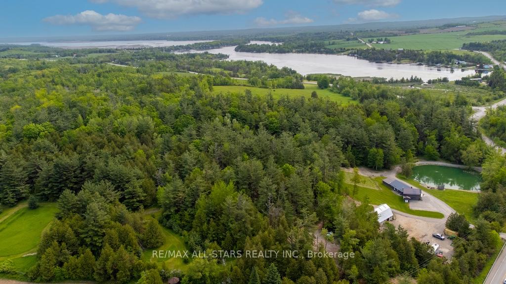 Photo 4 of 829 Peace Road, Kawartha Lakes, Emily — HOMEH