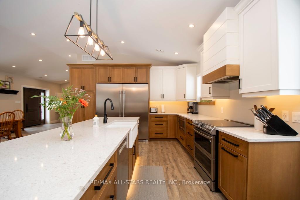 Photo 15 of 829 Peace Road, Kawartha Lakes, Emily — HOMEH