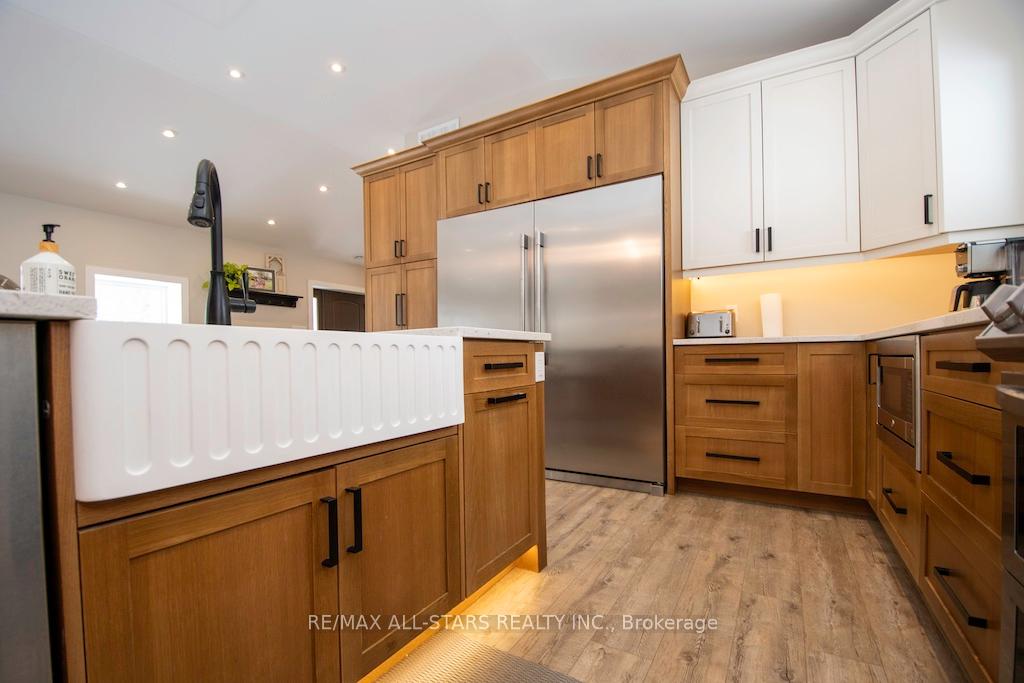 Photo 17 of 829 Peace Road, Kawartha Lakes, Emily — HOMEH