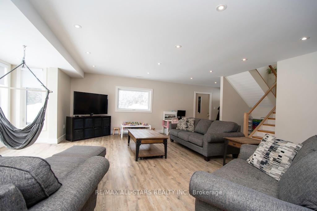 Photo 23 of 829 Peace Road, Kawartha Lakes, Emily — HOMEH