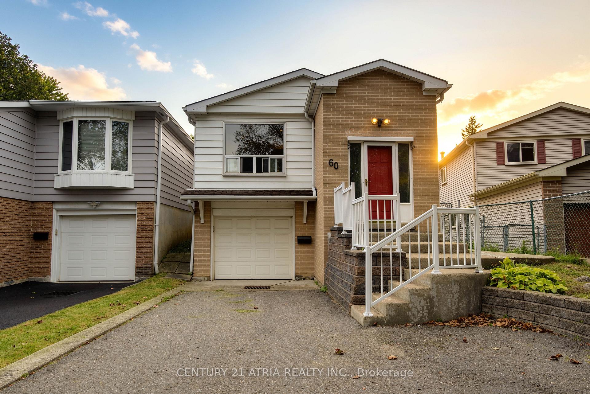 Photo 2 of 60 Snowshoe Crescent, Markham, German Mills — HOMEH