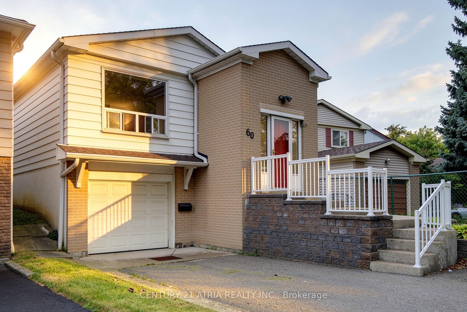 Photo 3 of 60 Snowshoe Crescent, Markham, German Mills — HOMEH