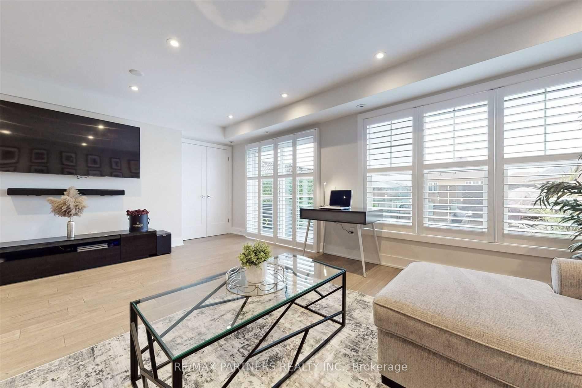 Photo 4 of 2722 Bur Oak Avenue, Markham, Cornell — HOMEH