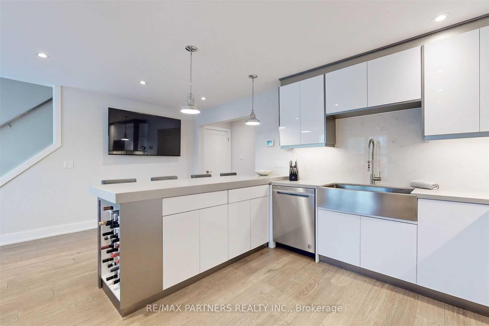 Photo 8 of 2722 Bur Oak Avenue, Markham, Cornell — HOMEH